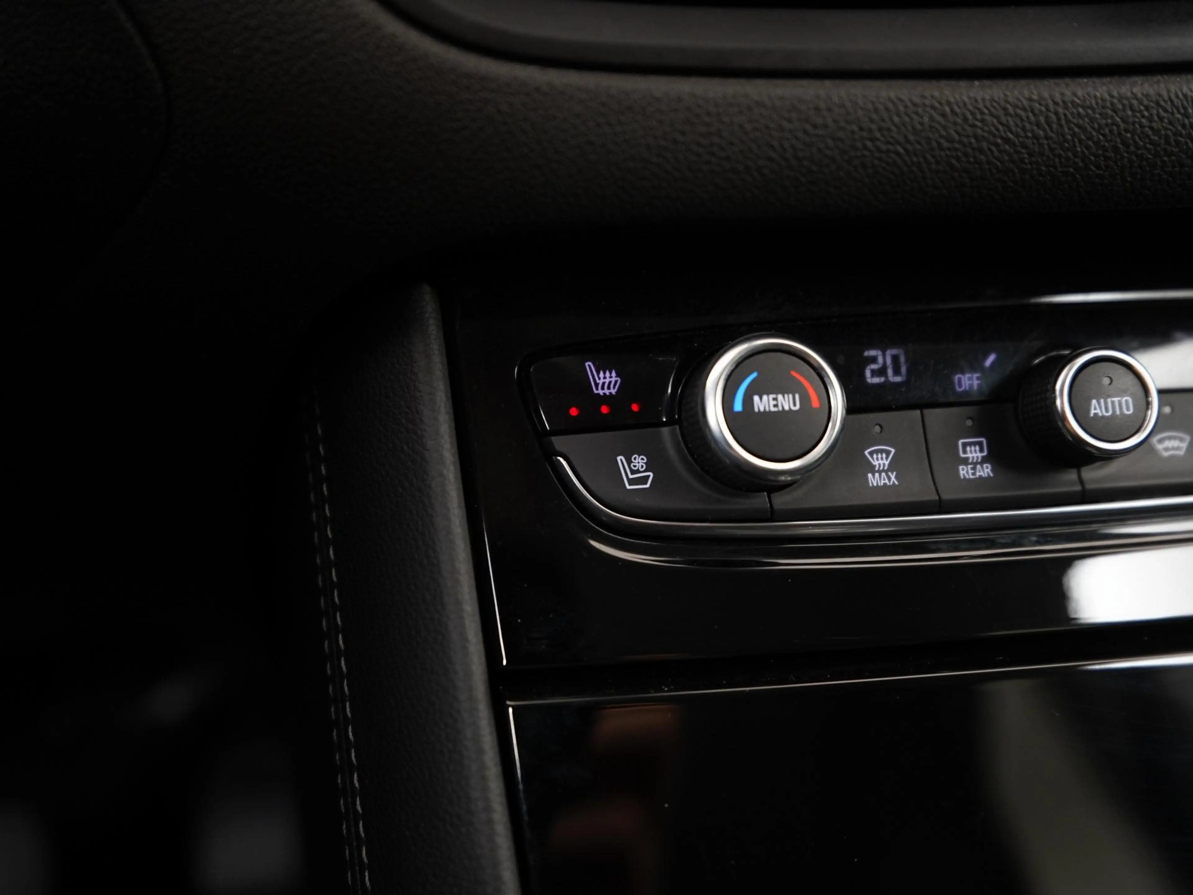 Opel Grandland 1.6 Turbo Plug-In Hybrid 4x4 Ultimate | Trekhaak | — photo 13