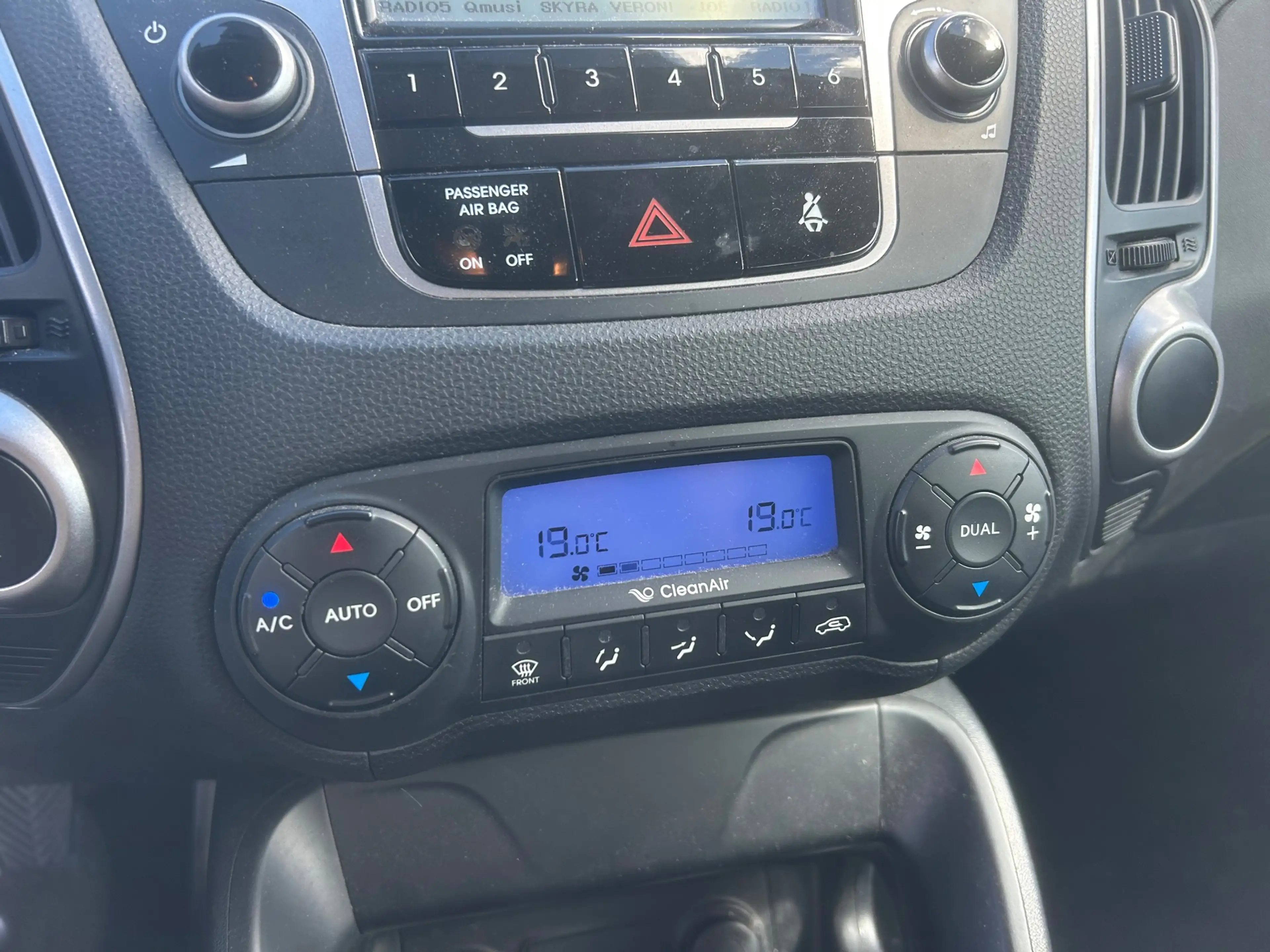 Hyundai iX35 1.6i GDI Dynamic 188.000 km nap - Clima - Cruise c — photo 10