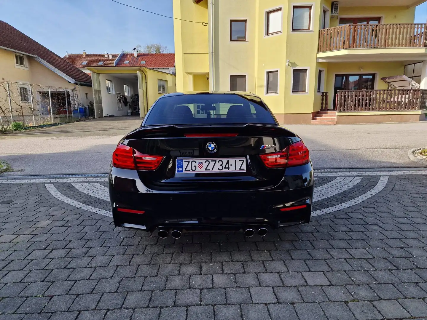 BMW M4 M4 Cabrio M-DKG Aut. (F83) Schwarz - 1