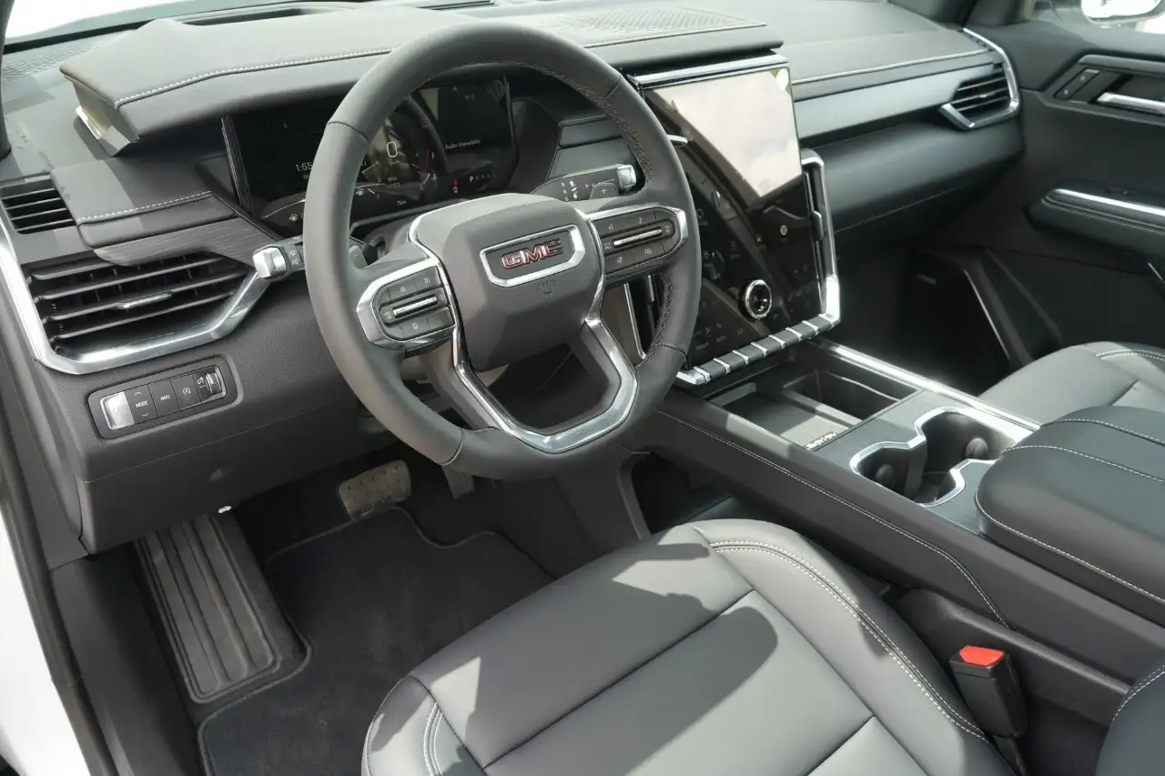 GMC Acadia photo GMC Acadia