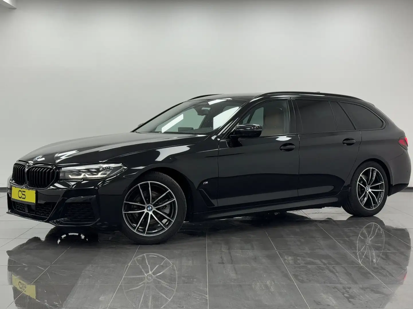 BMW 520 d xDrive*M Sport*Shadow Line Scheckheft 1Hand Schwarz - 1