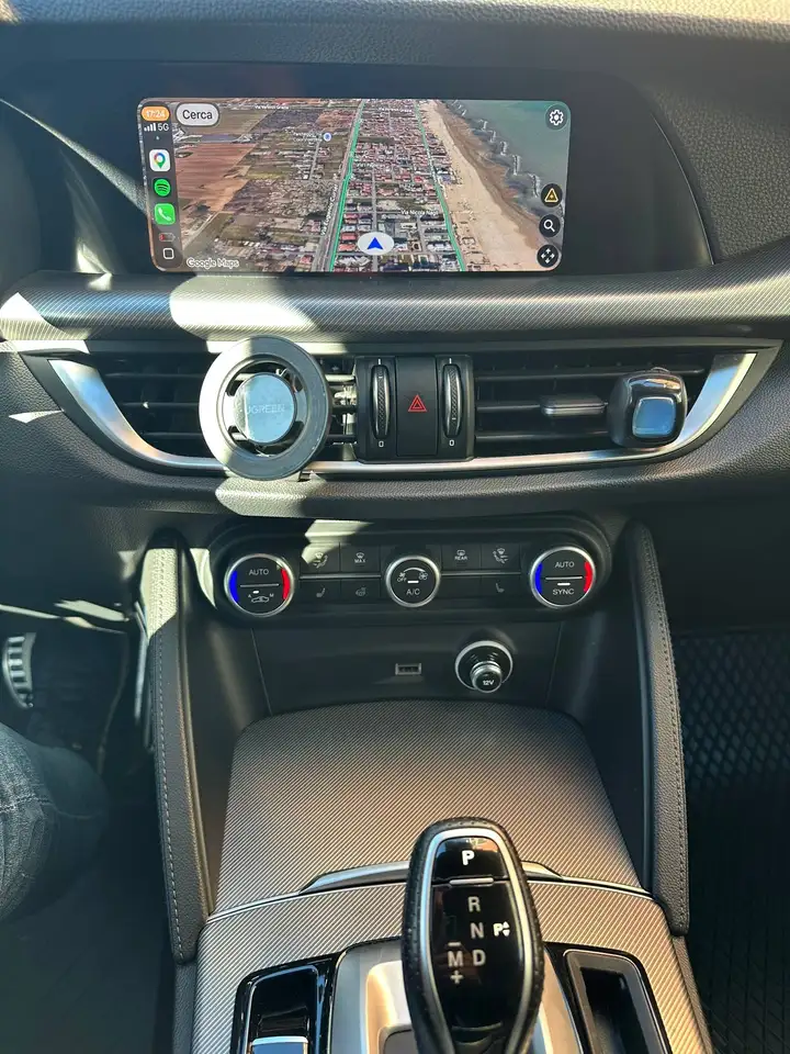 Alfa Romeo Stelvio 2021 — фото 14
