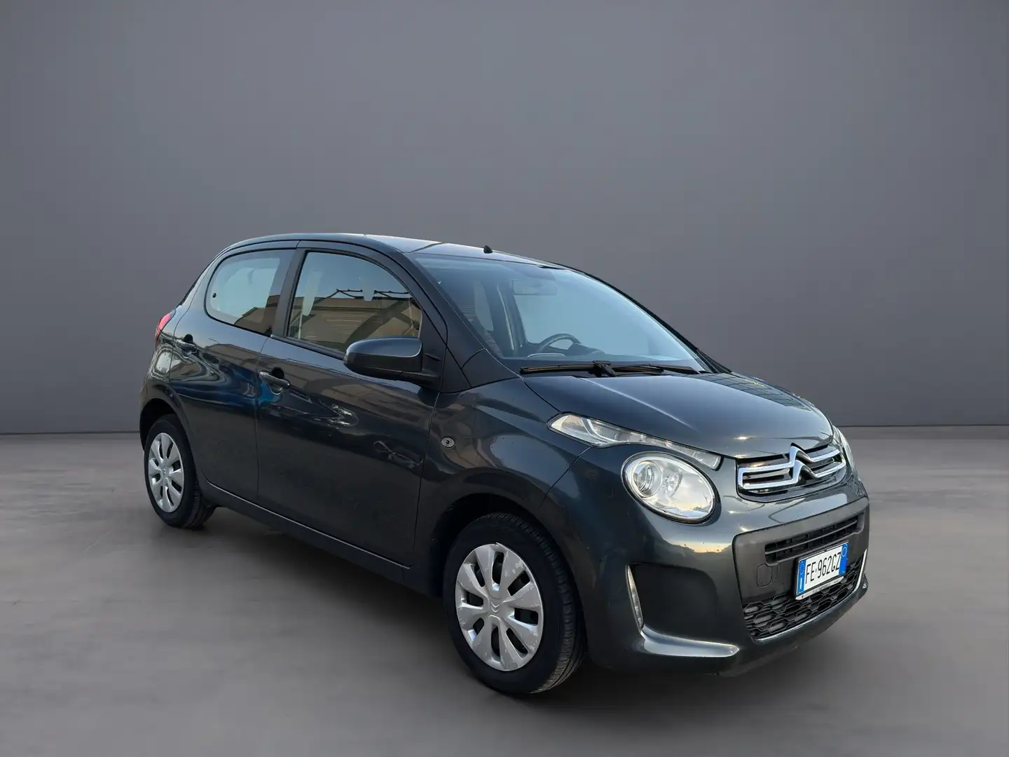 Citroen C1 C1 5p 1.0 vti Feel E6 Schwarz - 1