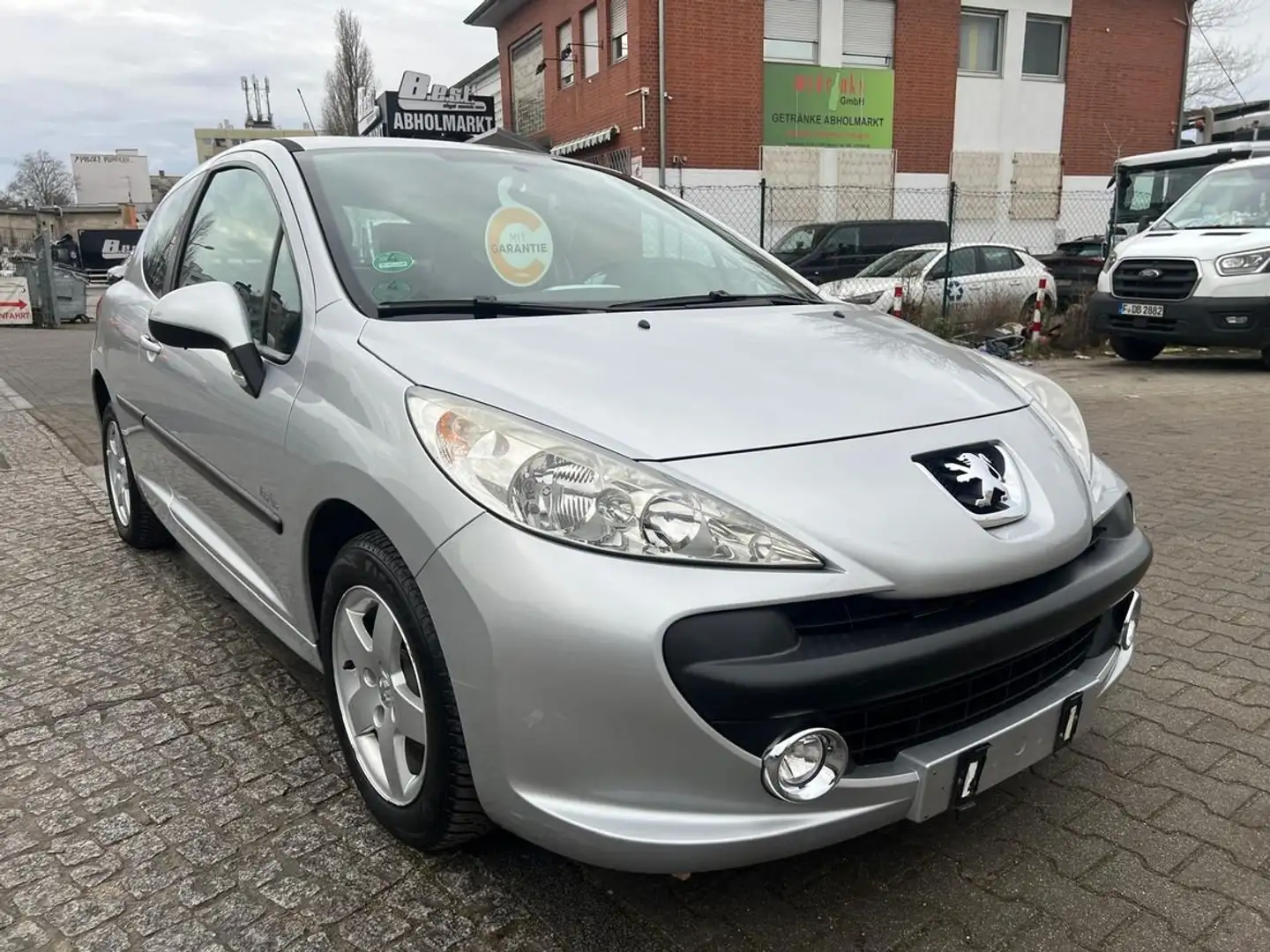 Peugeot 207 Urban Move Grau - 1