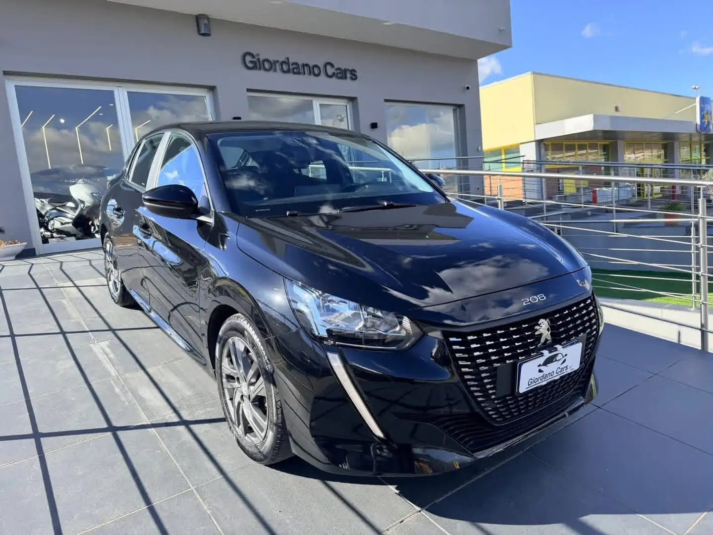 Peugeot 208 1.2 puretech Allure Pack s&s 100cv Nero - 1