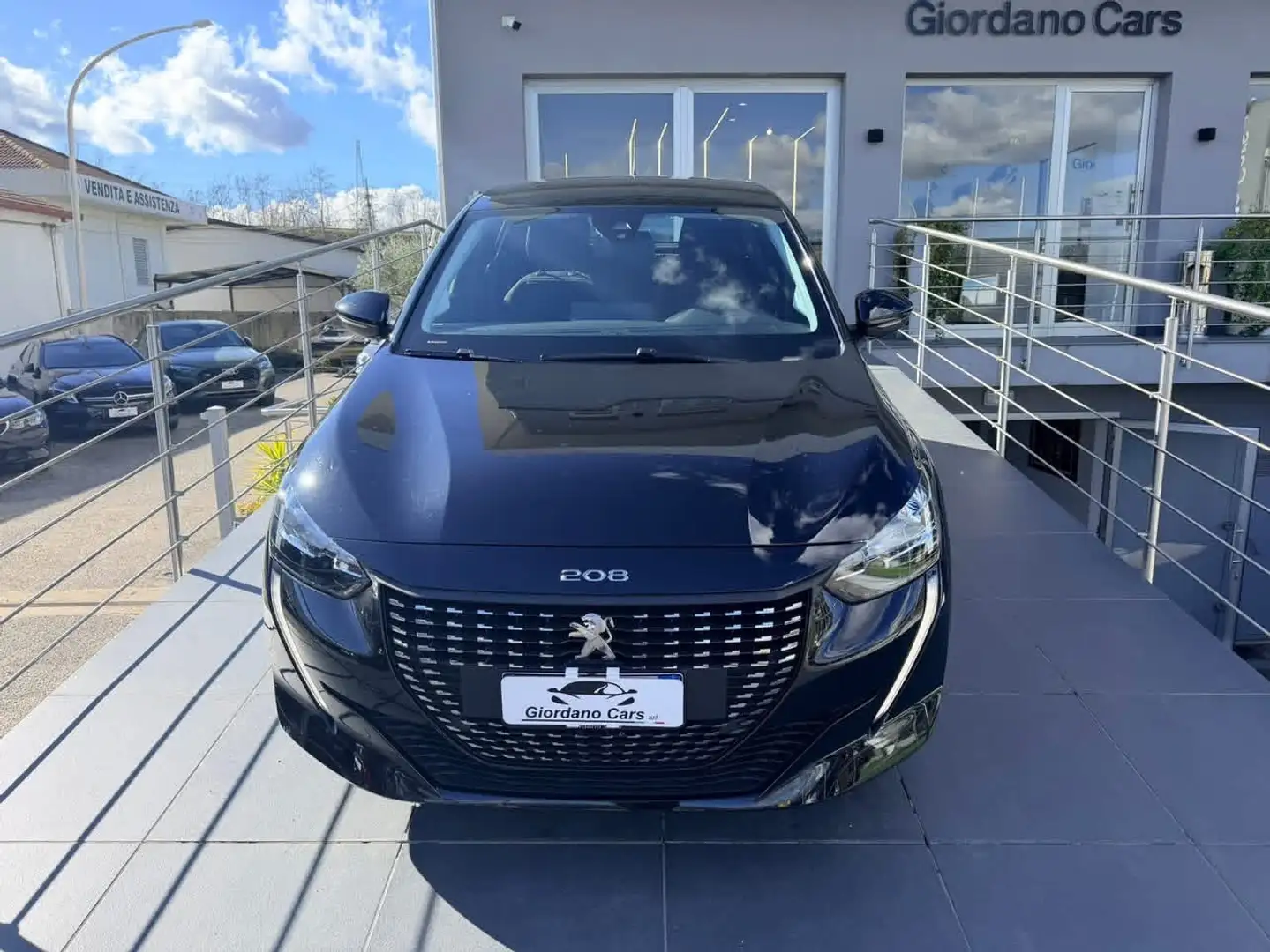 Peugeot 208 1.2 puretech Allure Pack s&s 100cv Nero - 2