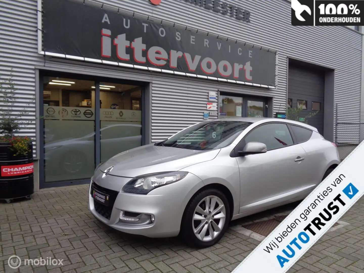 Renault Megane Coupé 1.2 TCe Dynamique Grijs - 1