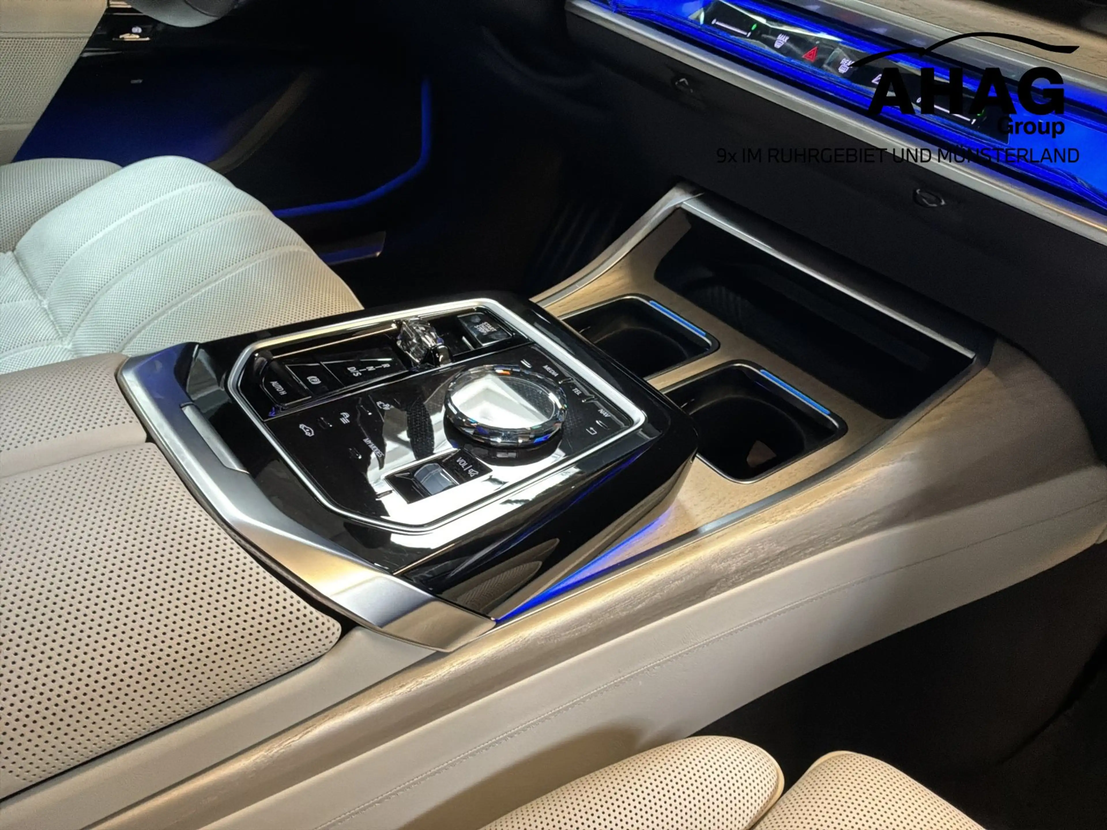 BMW 740 d xDrive Limousine UPE 163T€ — photo 10