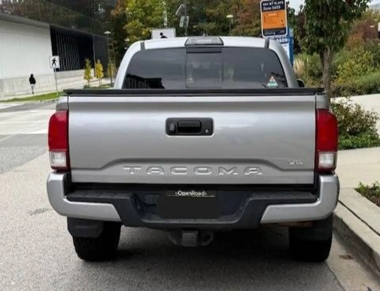 Toyota Tacoma снимка Toyota Tacoma