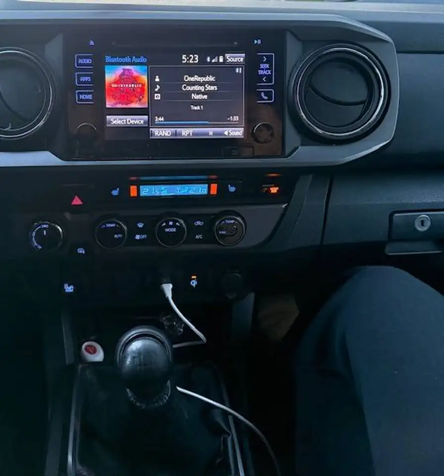 Toyota Tacoma снимка Toyota Tacoma