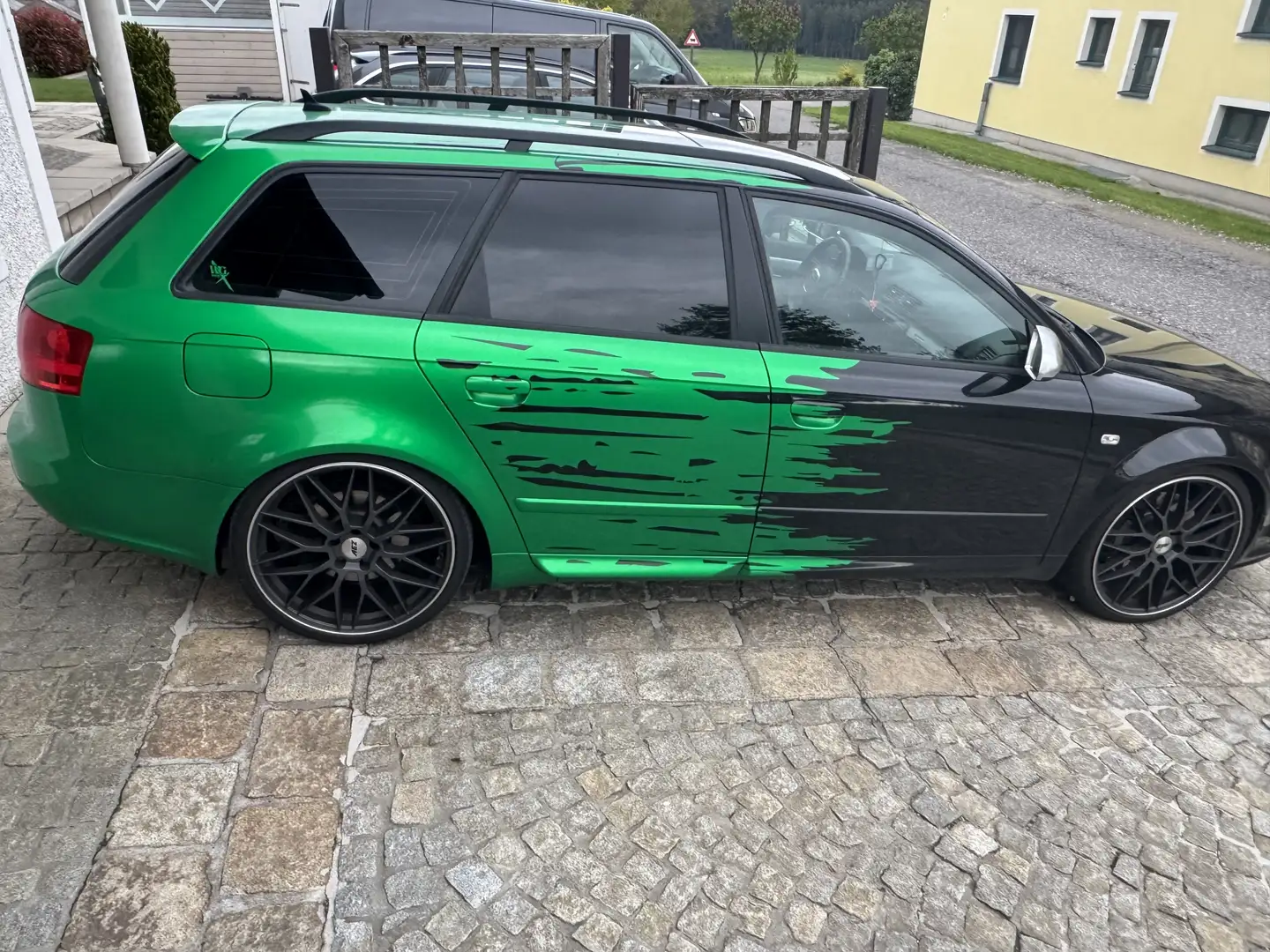 Audi S4 Avant 4,2 V8 quattro - 2