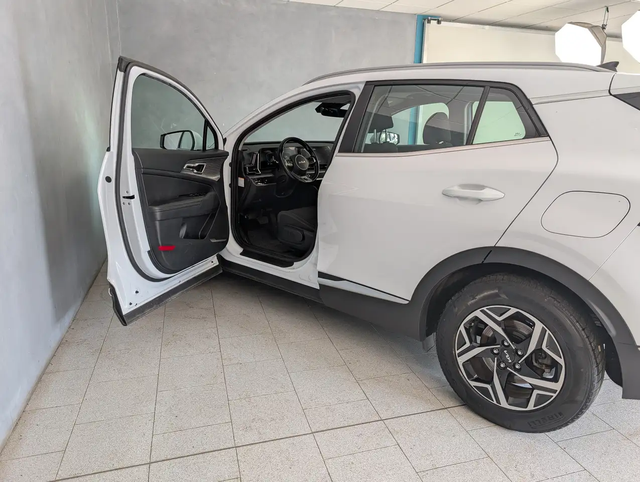 Kia Sportage 1.6 MHEV DCT STYLE 5