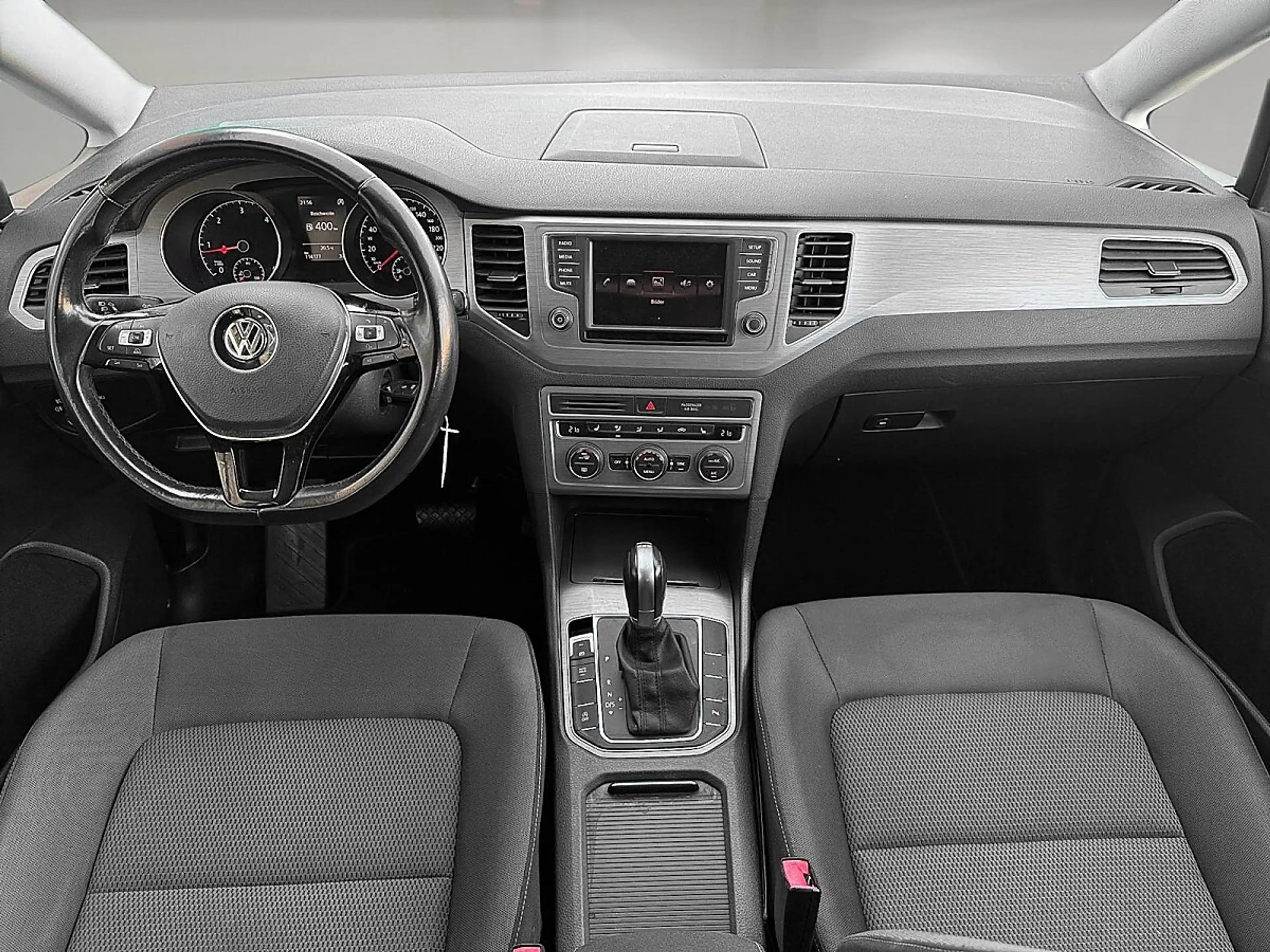 Volkswagen Golf Sportsvan Rabbit 1,6 BMT TDI DSG | PICKERL BIS 11/2026 | — photo 10