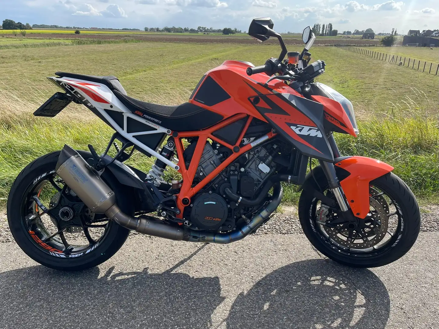 KTM 1290 Super Duke R Akrapovic, Quickshifter Oranj - 2