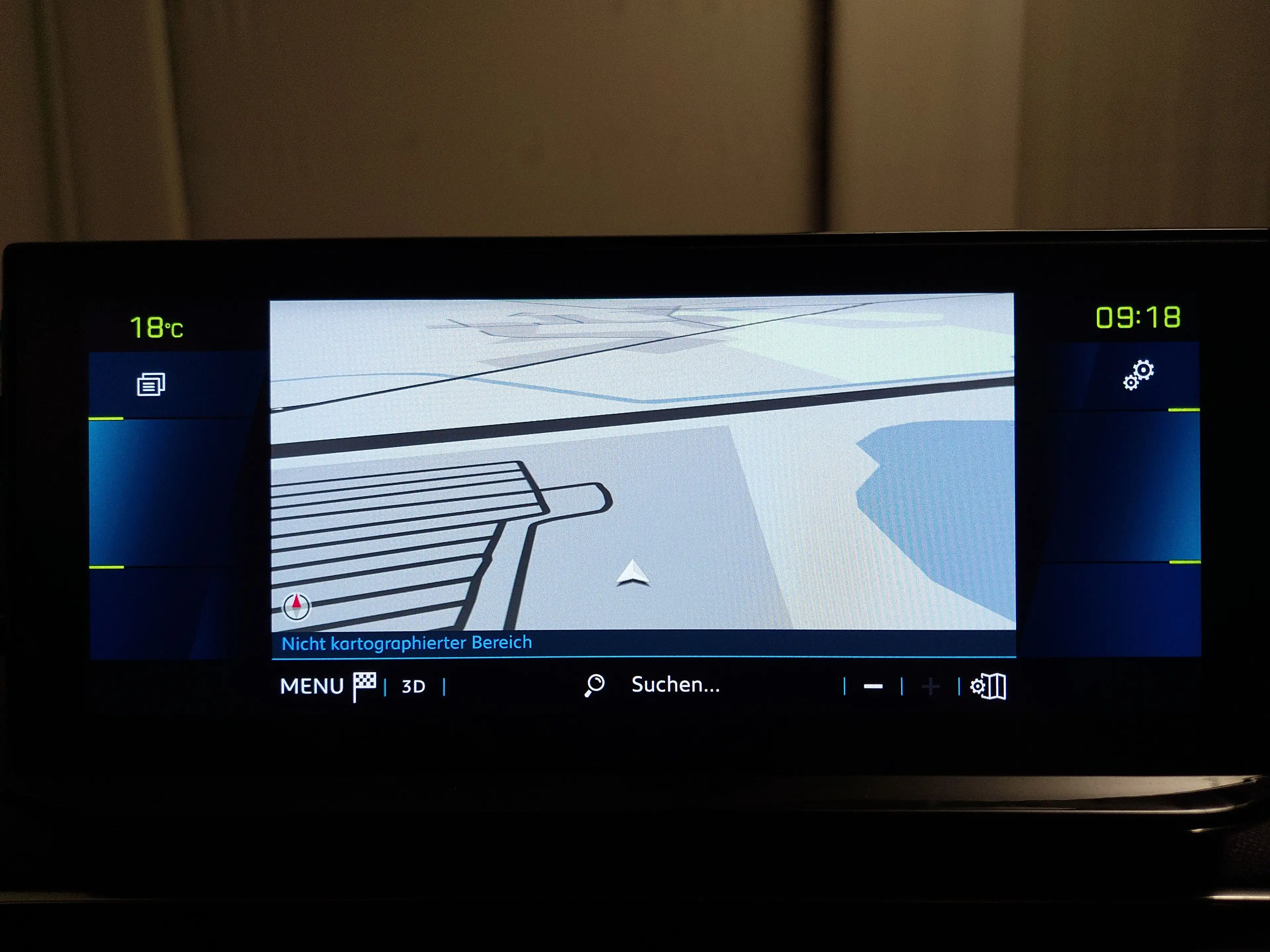 Peugeot 3008 Hybrid 225 T-Leder Navi LED — photo 15