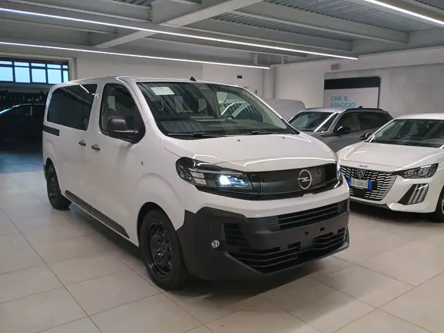 Opel Vivaro LIFE 2.0 BlueHDi 180cv EAT8 9 Posti M KM ZERO