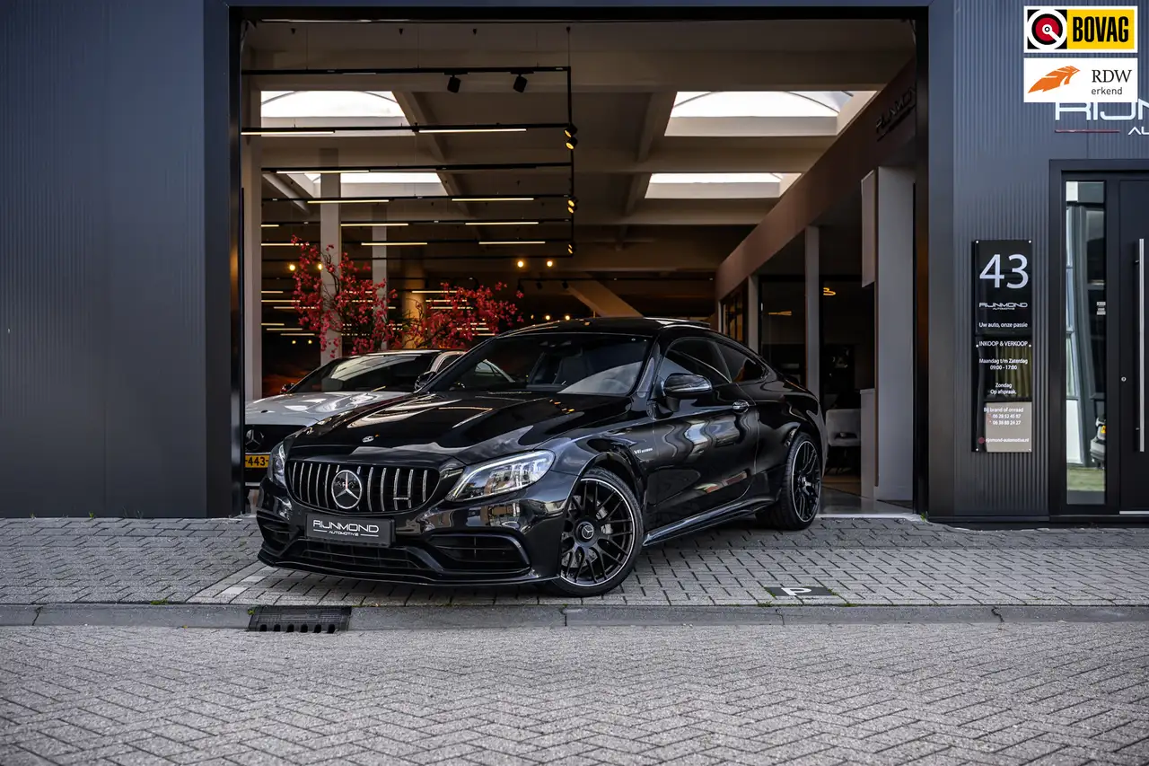 Mercedes-Benz C 63 AMG