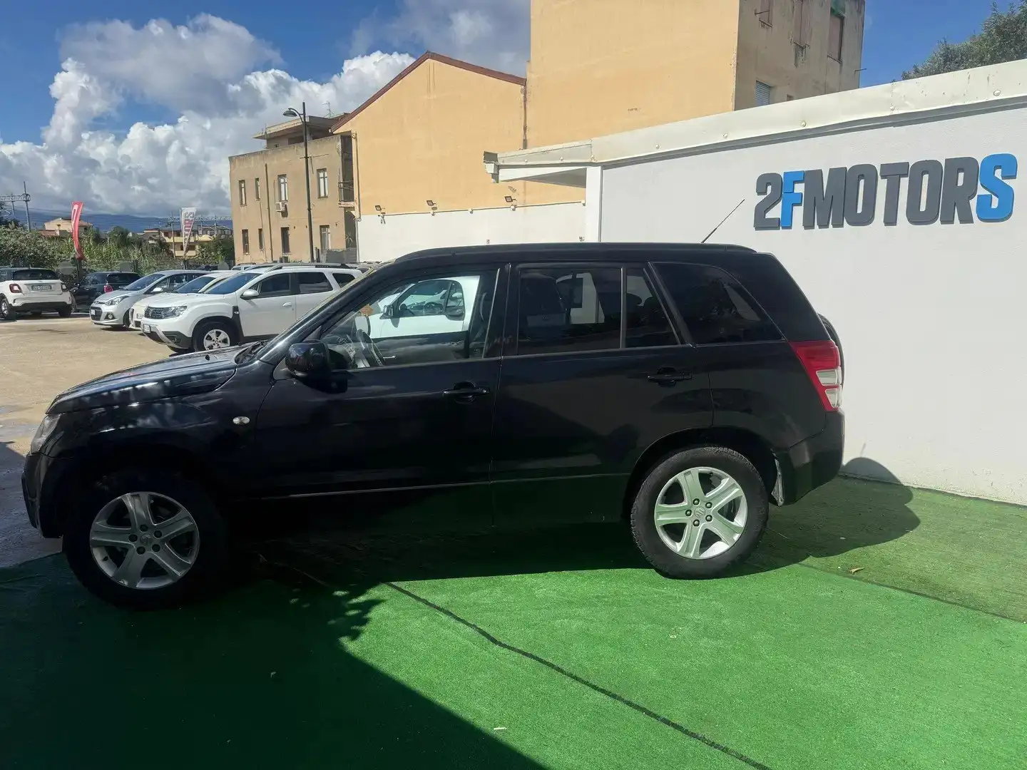 Suzuki Grand Vitara 5p 1.9 ddis Executive Nero - 2