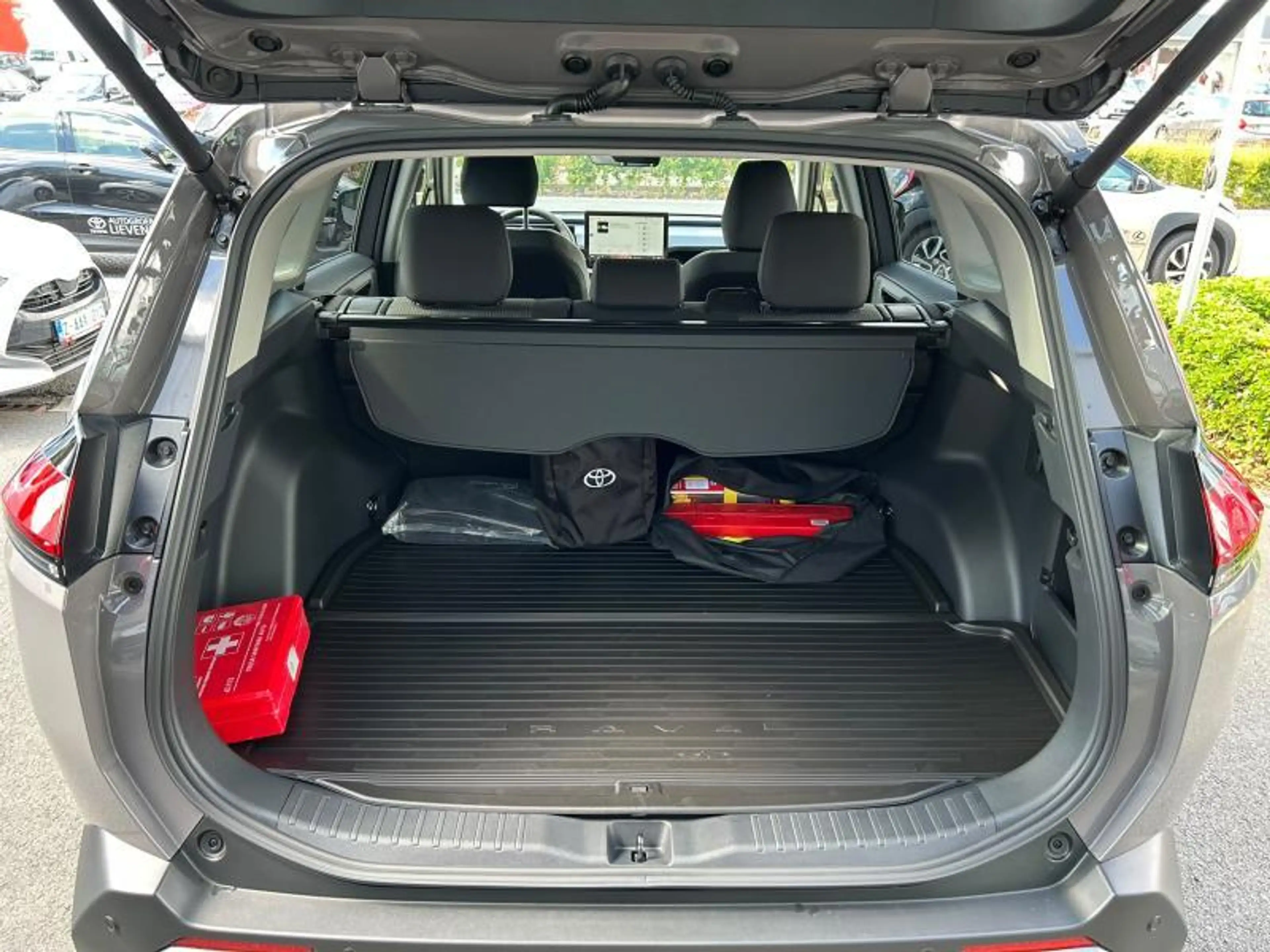 Toyota RAV 4 2.5HYB AWD DYNAMIC — photo 7