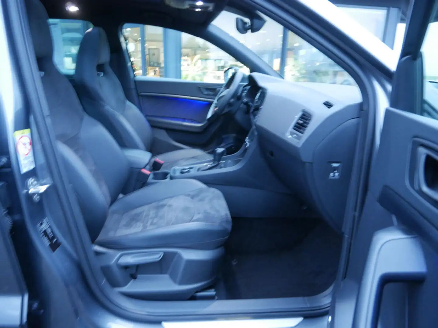 CUPRA Ateca 2.0 TSI 4Drive TRIBE BREMBO AHK PANO 20 Grau - 2