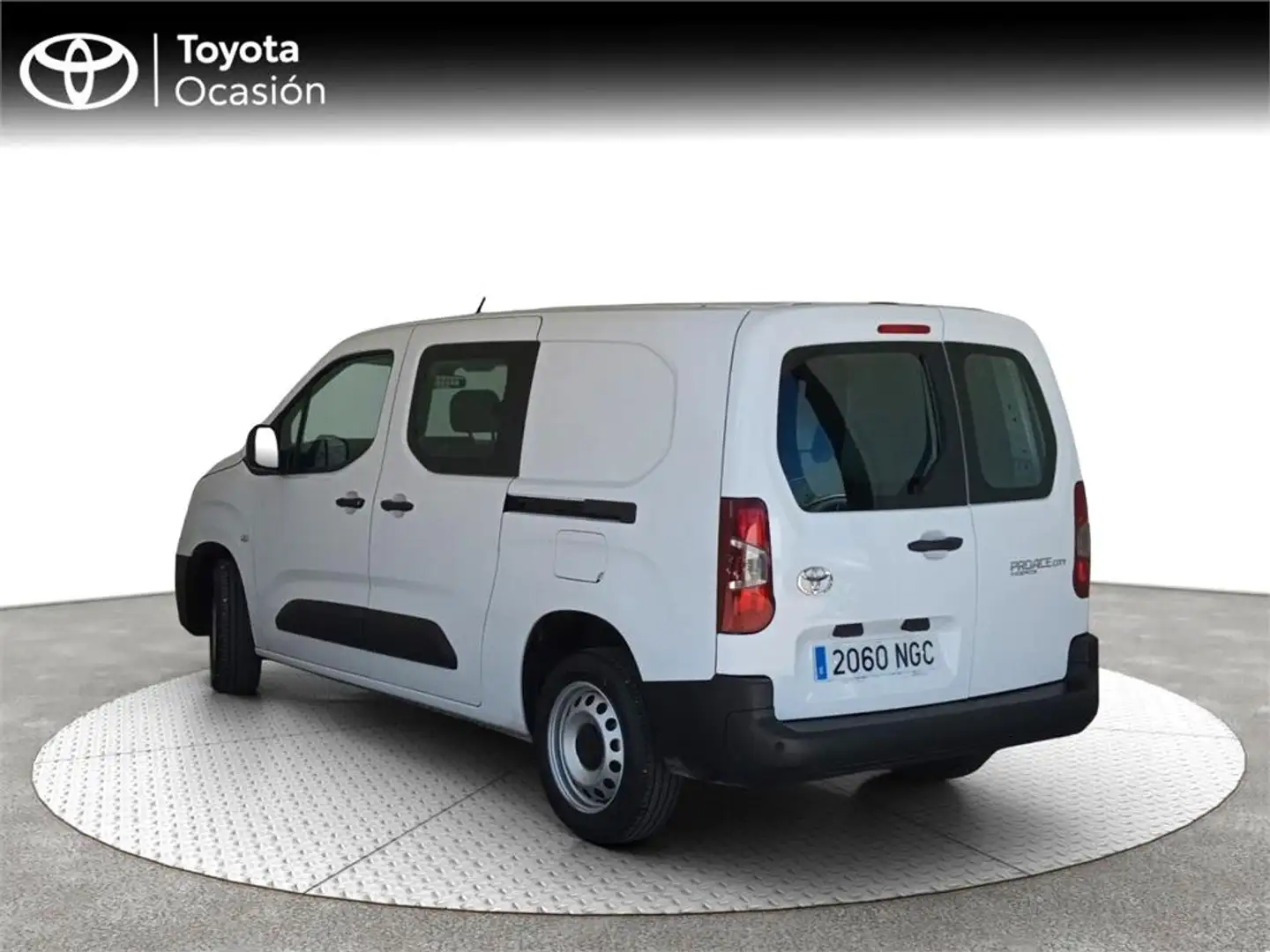 Toyota Proace City - MY25 GX COMBI N1 L2 1.5D 75kW 6MT - 2