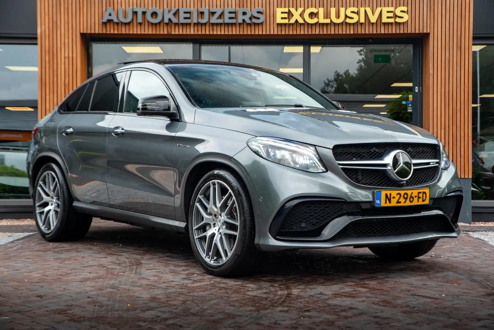 Mercedes-Benz GLE 63 AMG Coupé 4MATIC Panoramadak Keyless Adapt. Cruise Har Grey - 1