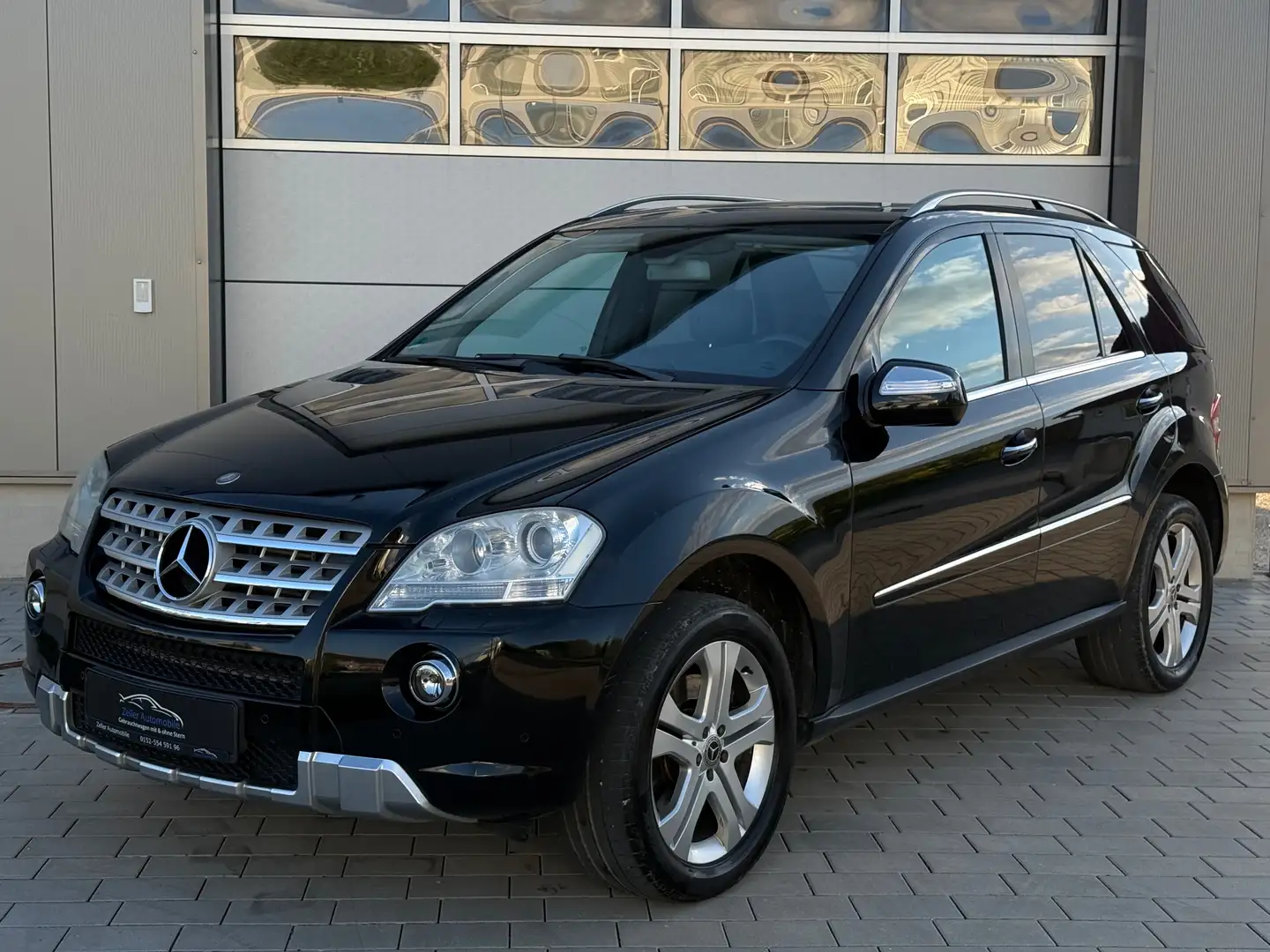 Mercedes-Benz ML 450 ML 450 CDI 7G Tronic / AMG Sportpaket / AHK / ATM Schwarz - 1