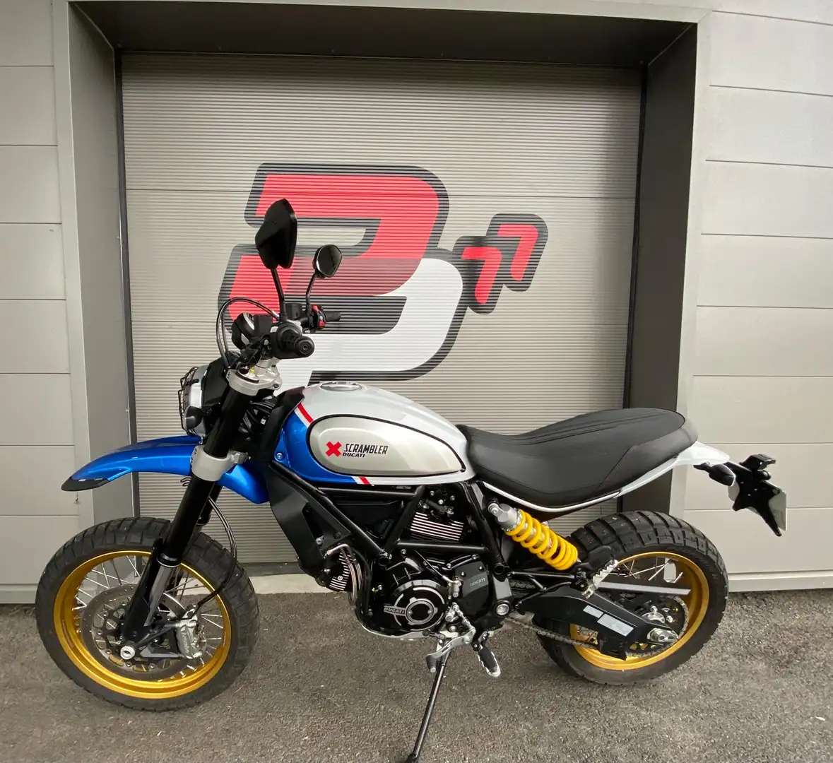 Ducati Scrambler Blanc - 1