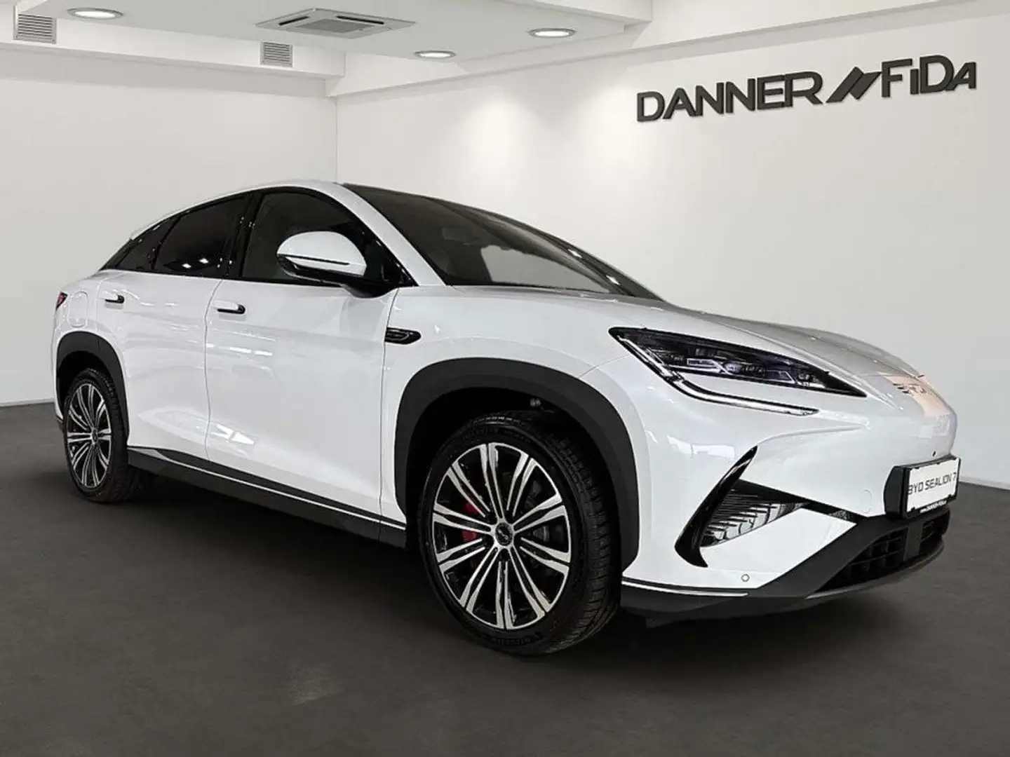 BYD Sealion 7 Excellence AWD *AKTIONSPREIS * Weiß - 2