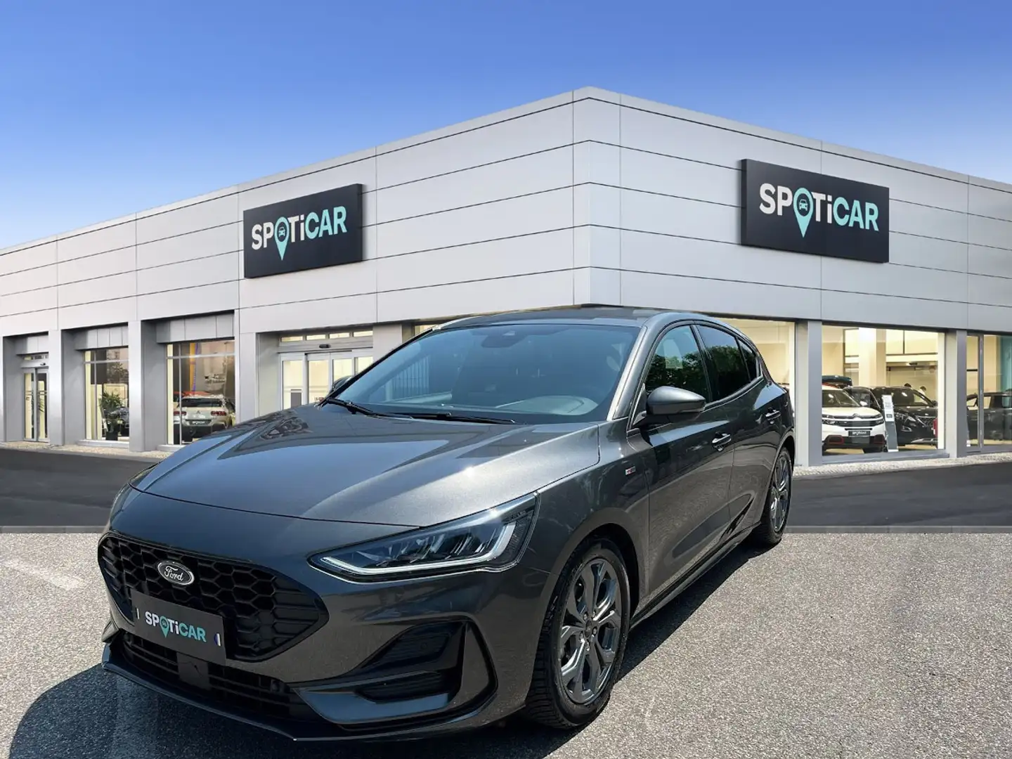 Ford Focus 5 Porte 1.5 EcoBlue ST-Line Grijs - 1
