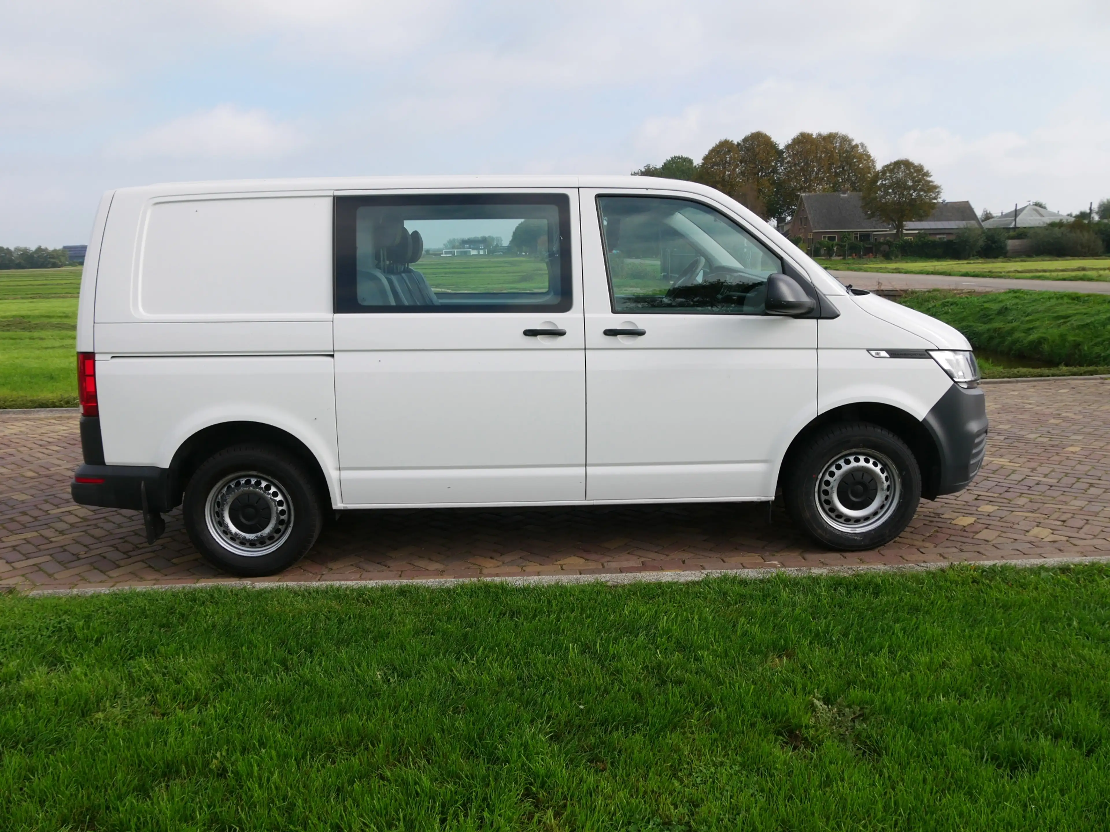 Volkswagen Transporter 2.0 TDI L1H1 30 81kW DUBB CAB AC | 15599 EX BTW — photo 6
