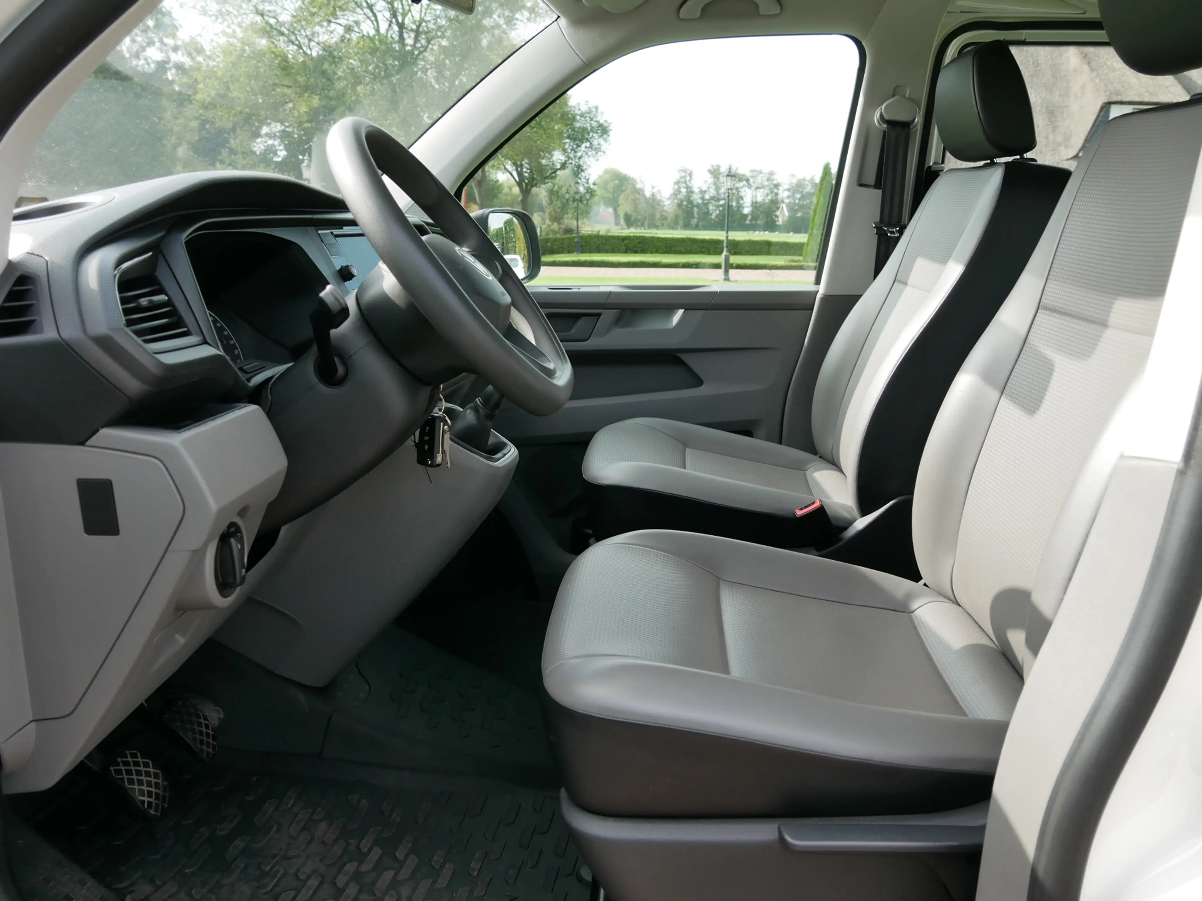 Volkswagen Transporter 2.0 TDI L1H1 30 81kW DUBB CAB AC | 15599 EX BTW — photo 13