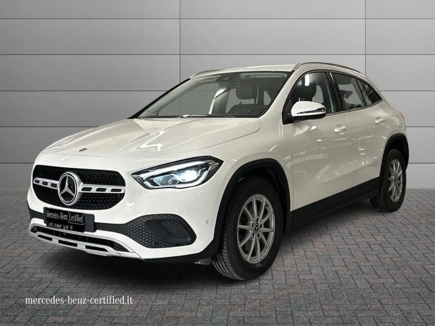 Mercedes-Benz GLA 180 d Automatic Business Extra Bianco - 1