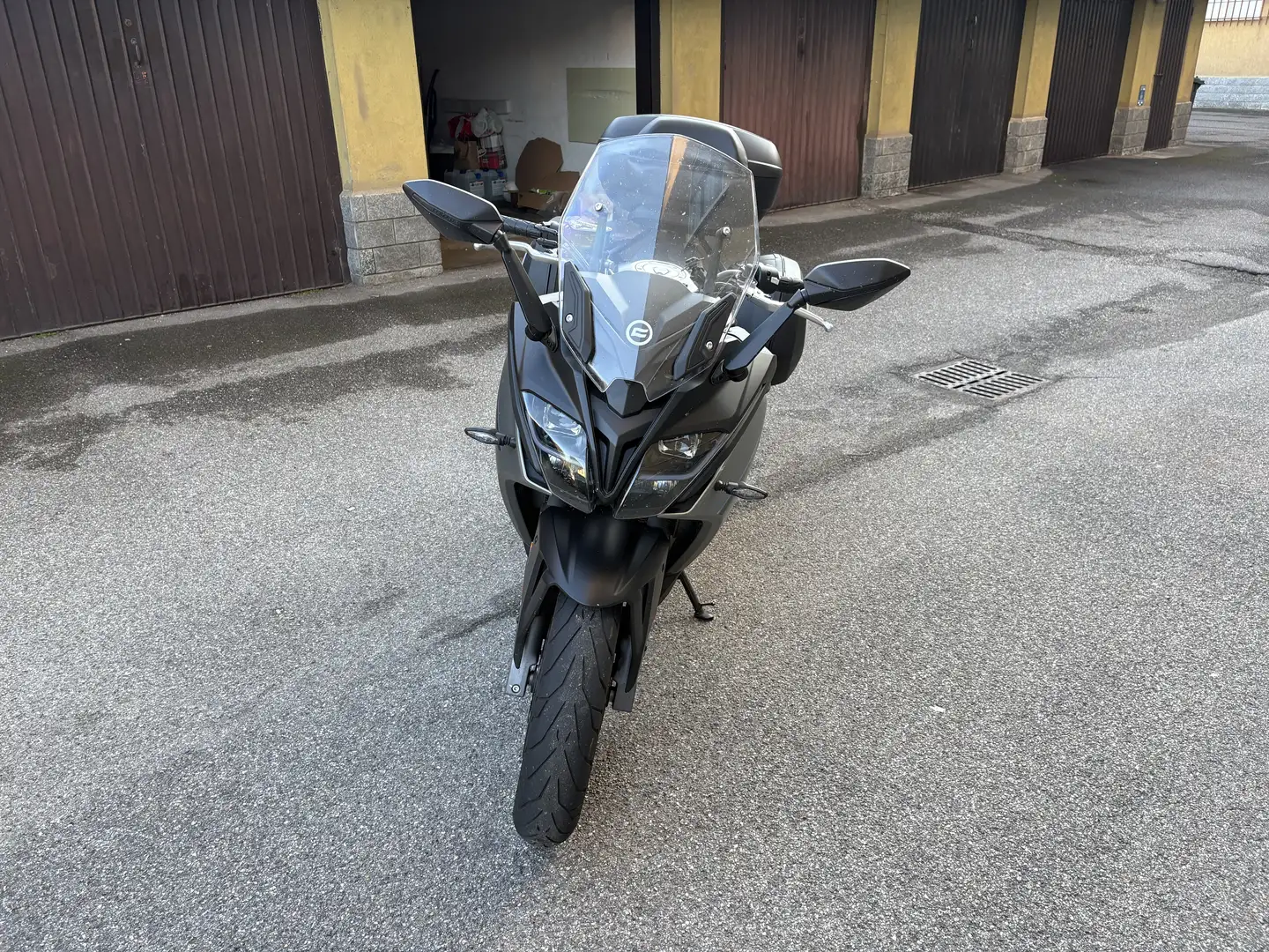 CFMOTO 650GT sport touring Gris - 1