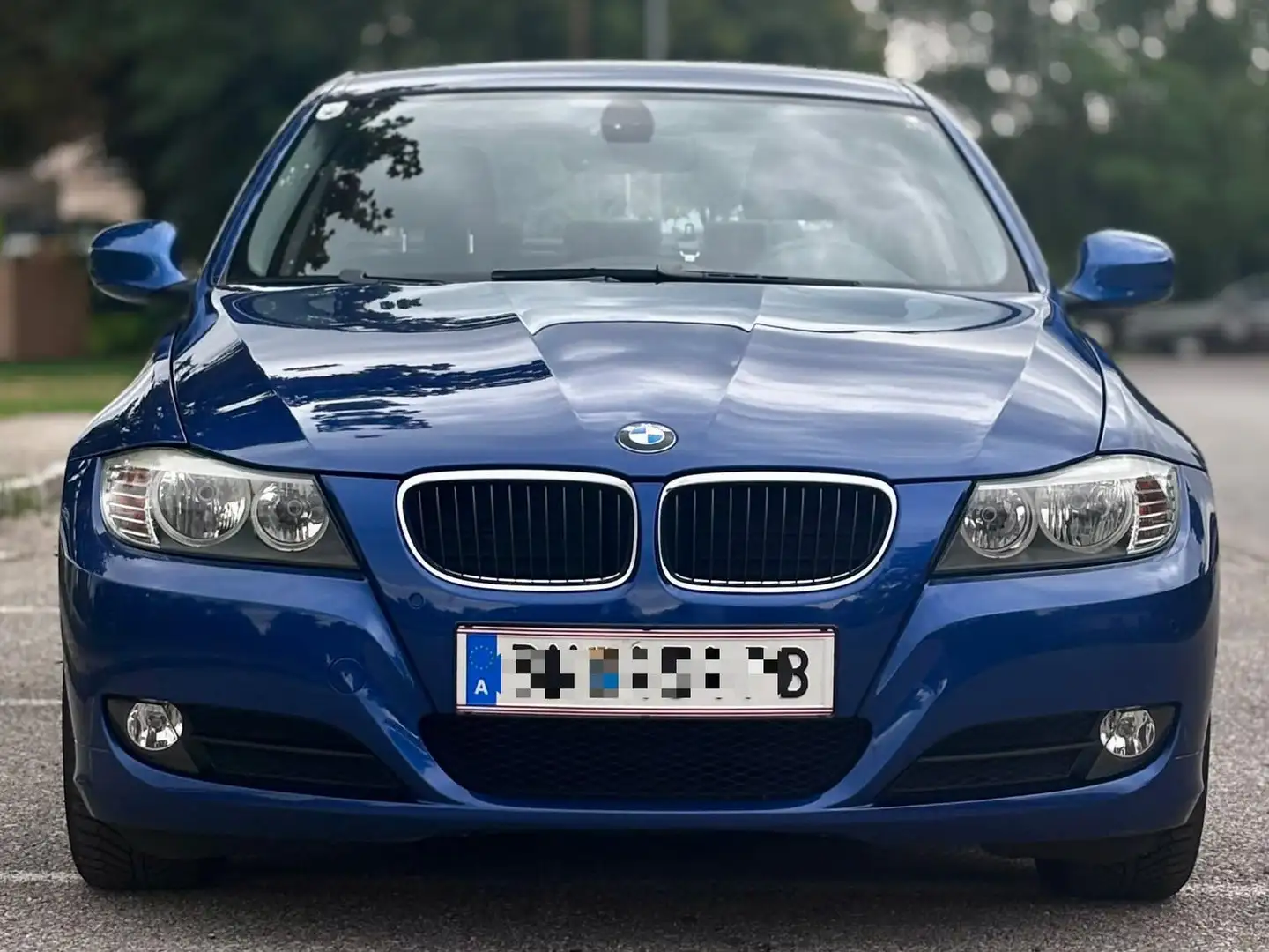 BMW 318 i Österreich-Paket | Servicegepflegt Blau - 1