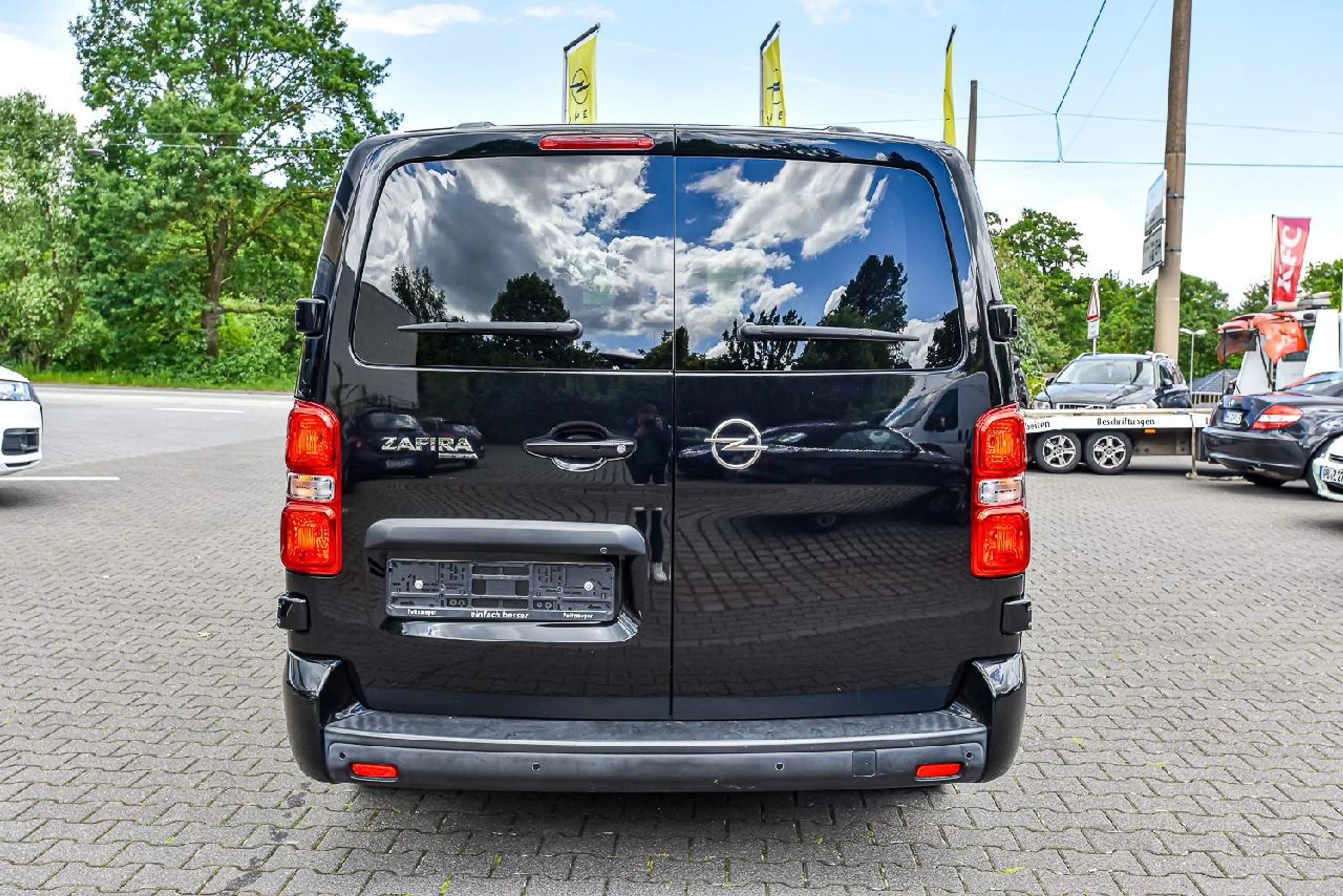 Opel Zafira Life Selection L — photo 6