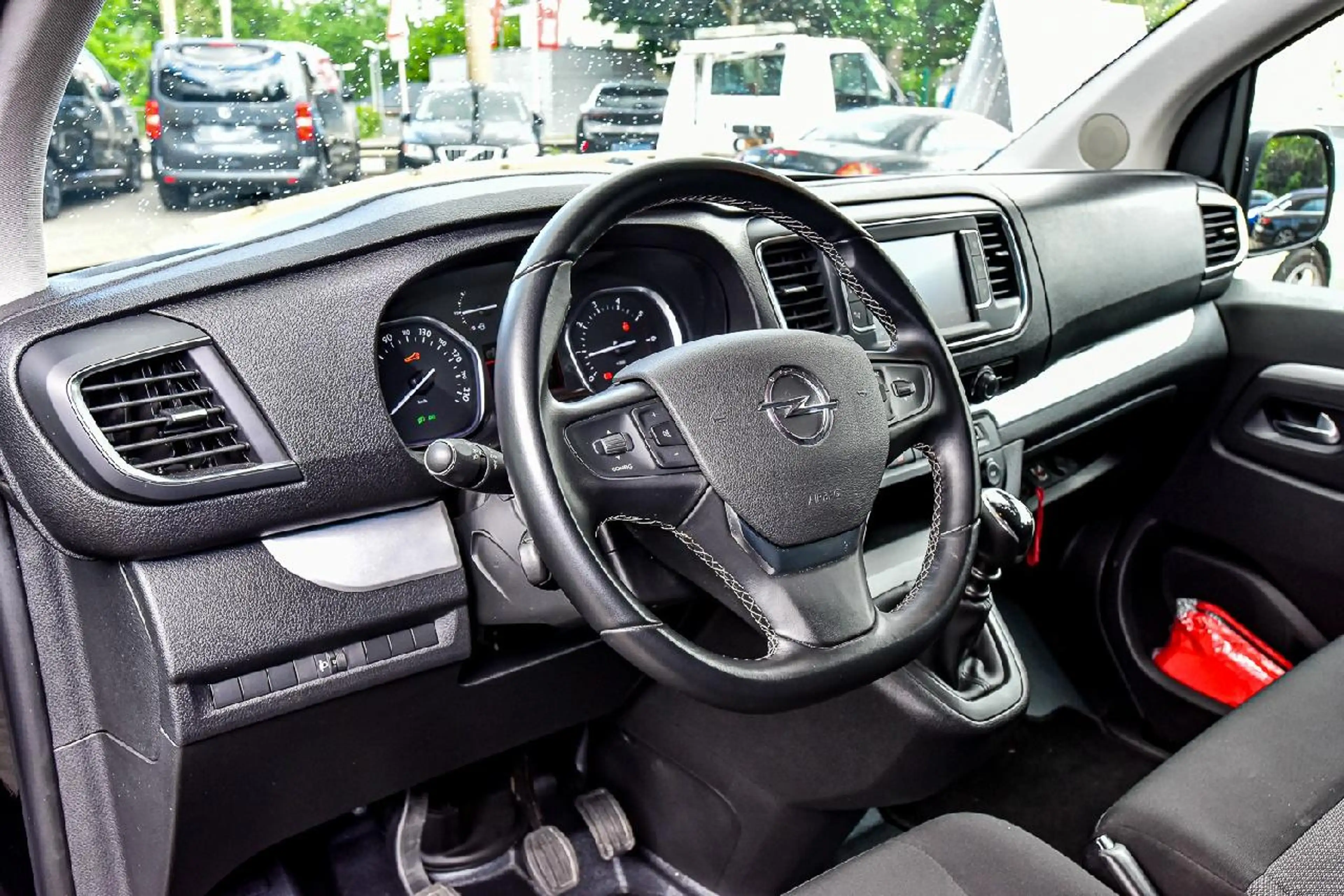 Opel Zafira Life Selection L — photo 9