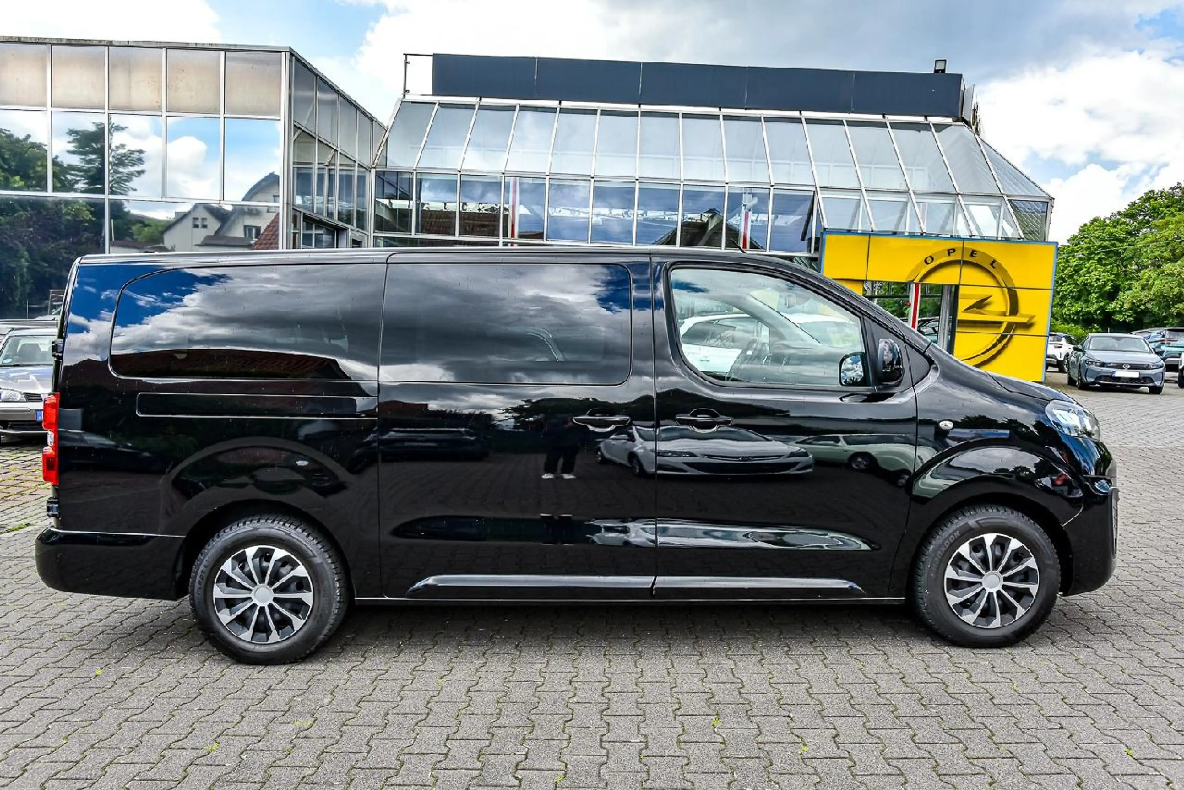 Opel Zafira Life Selection L — photo 4