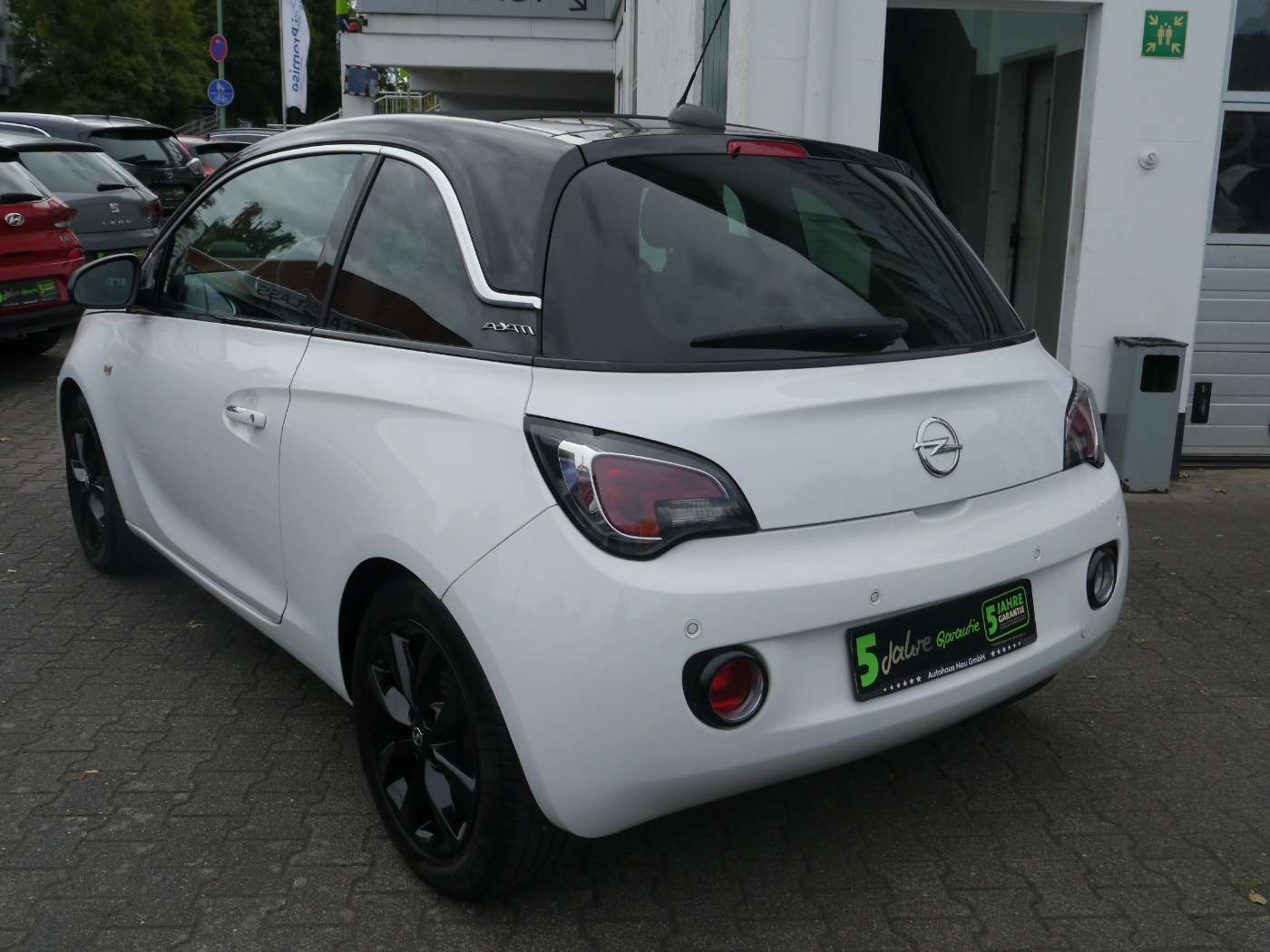 Opel Adam