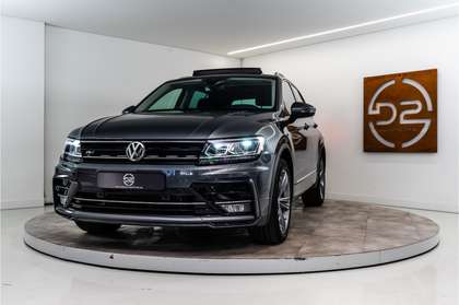 Volkswagen Tiguan 2.0 TSI 4Motion Highline Business R 180PK | Pano |