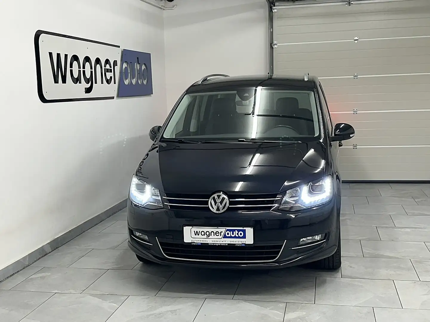 Volkswagen Sharan Business+ SCR 2,0 TDI.LED/ACC/Navi/AHK/RFK/Lane... Schwarz - 1