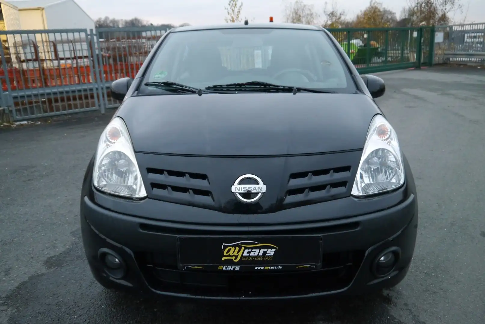 Nissan Pixo More Schwarz - 2