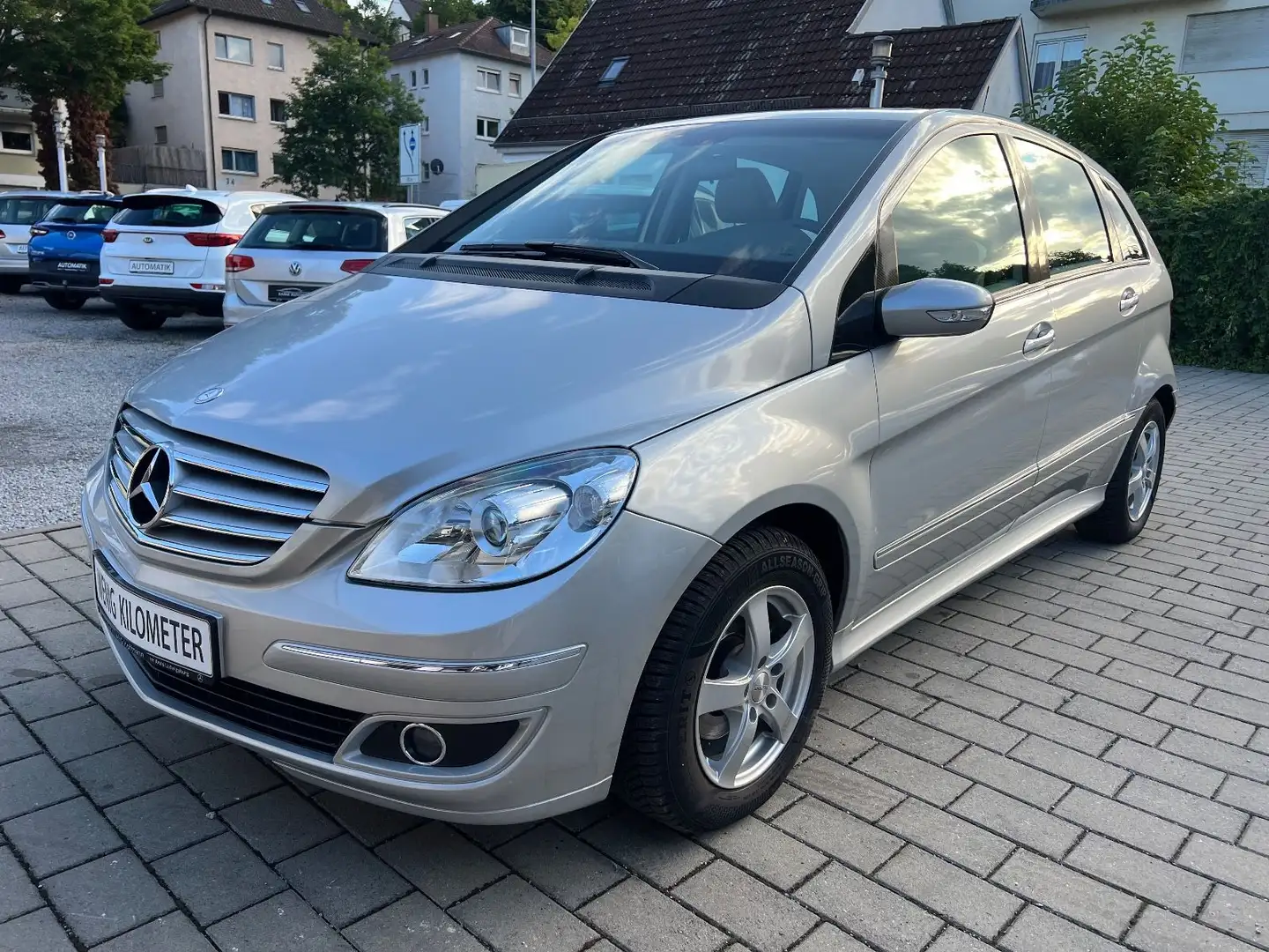 Mercedes-Benz B 170 B-Klasse 170 KLIMA PANO 55 TKM VOLL SCHECKHEFT Stříbrná - 1