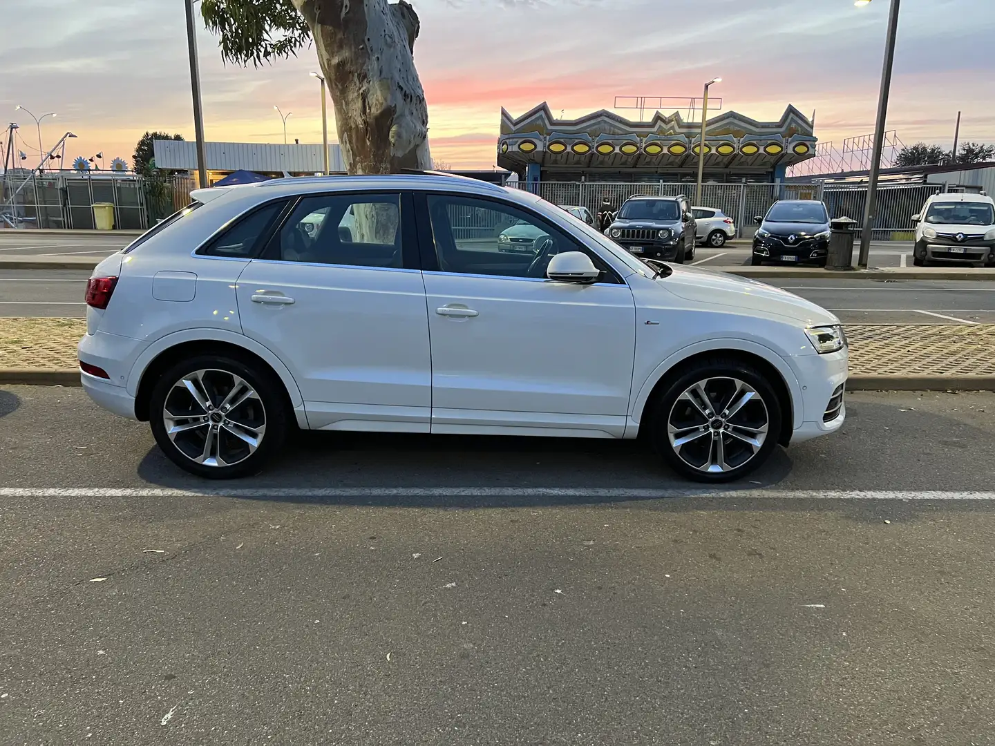 Audi Q3 sport edition design - 2