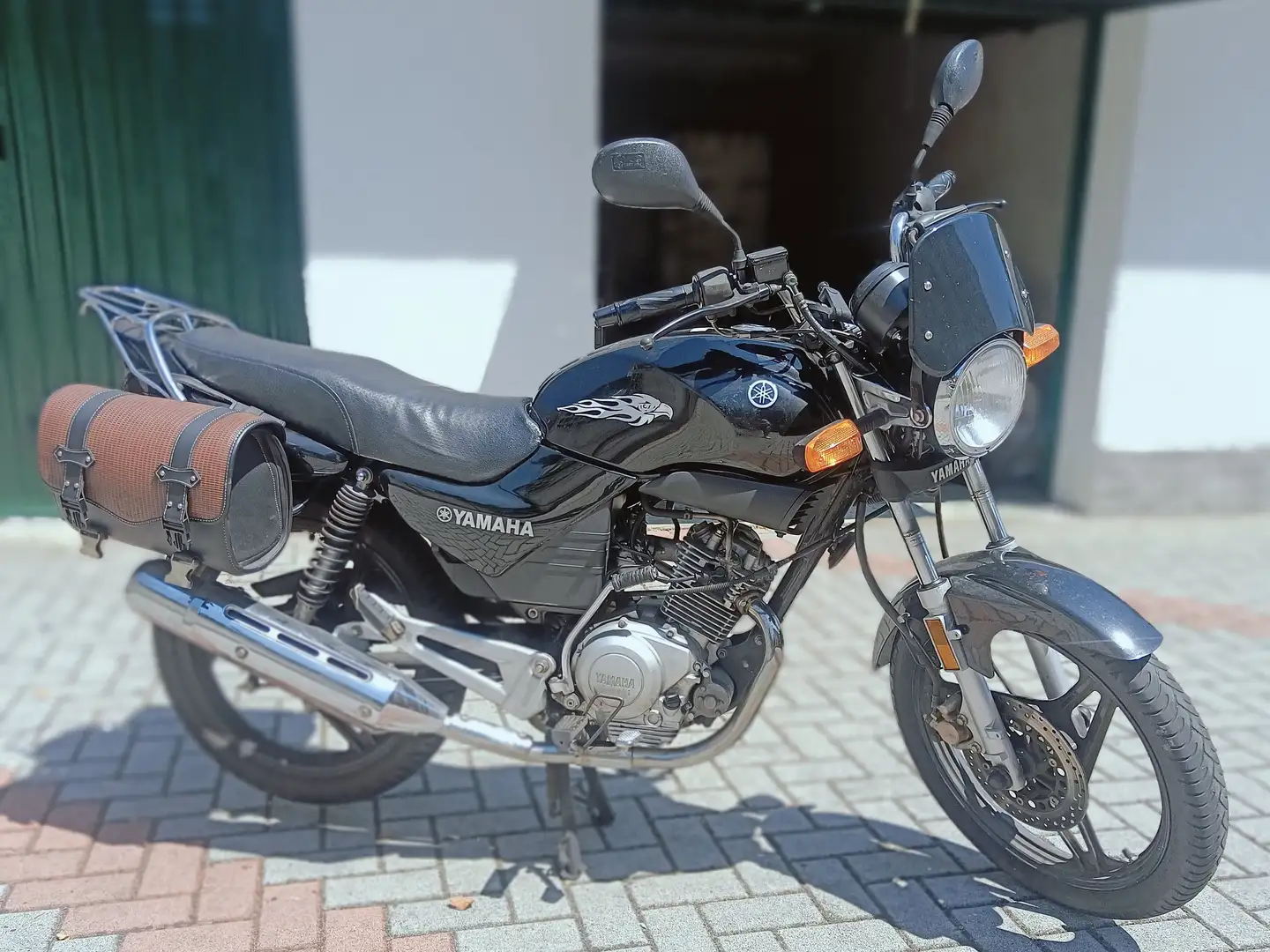 Yamaha YBR 125 Negro - 1