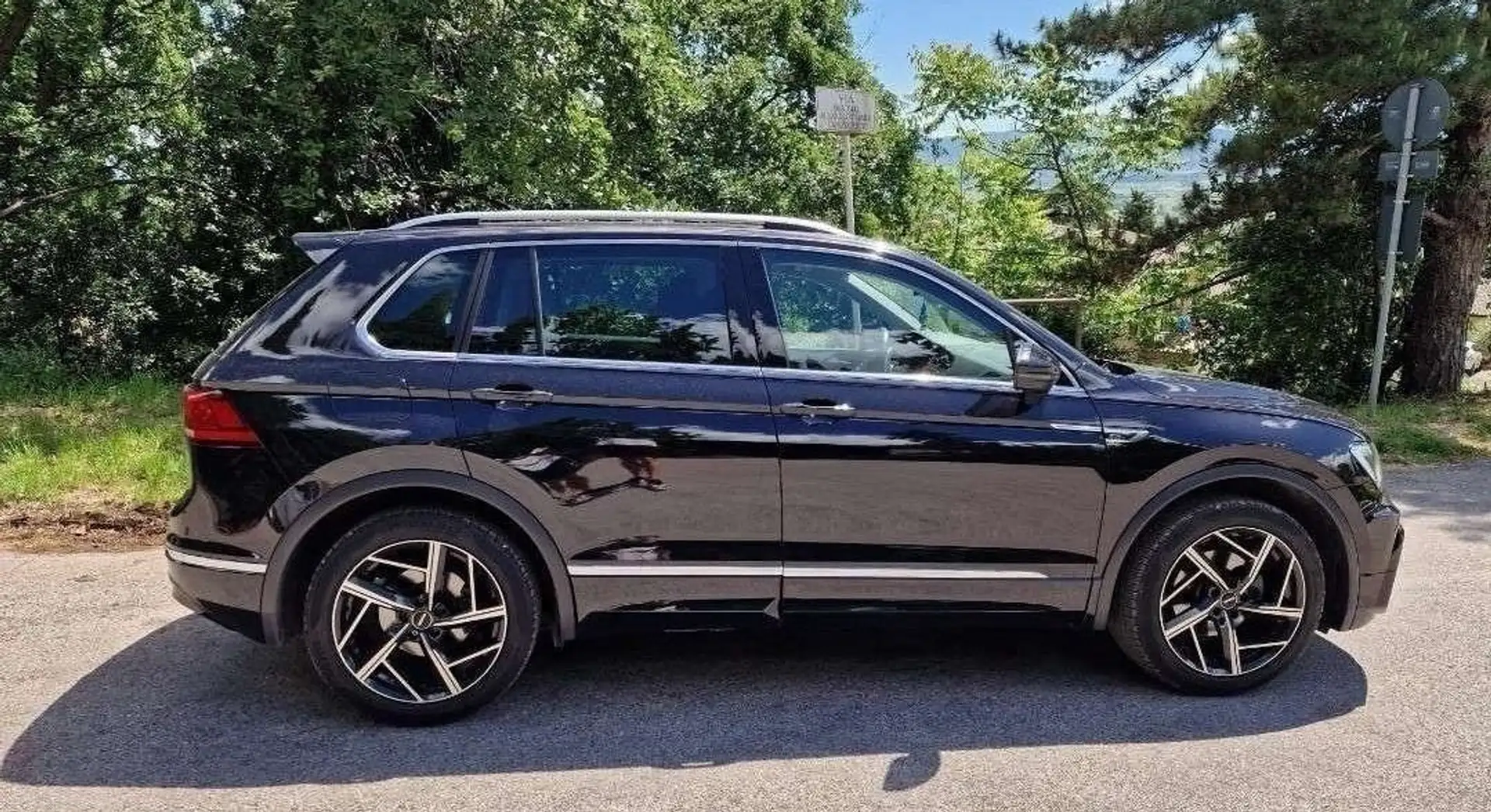 Volkswagen Tiguan 1.5 tsi Advanced R-Line Exterior Pack 150cv dsg - 1
