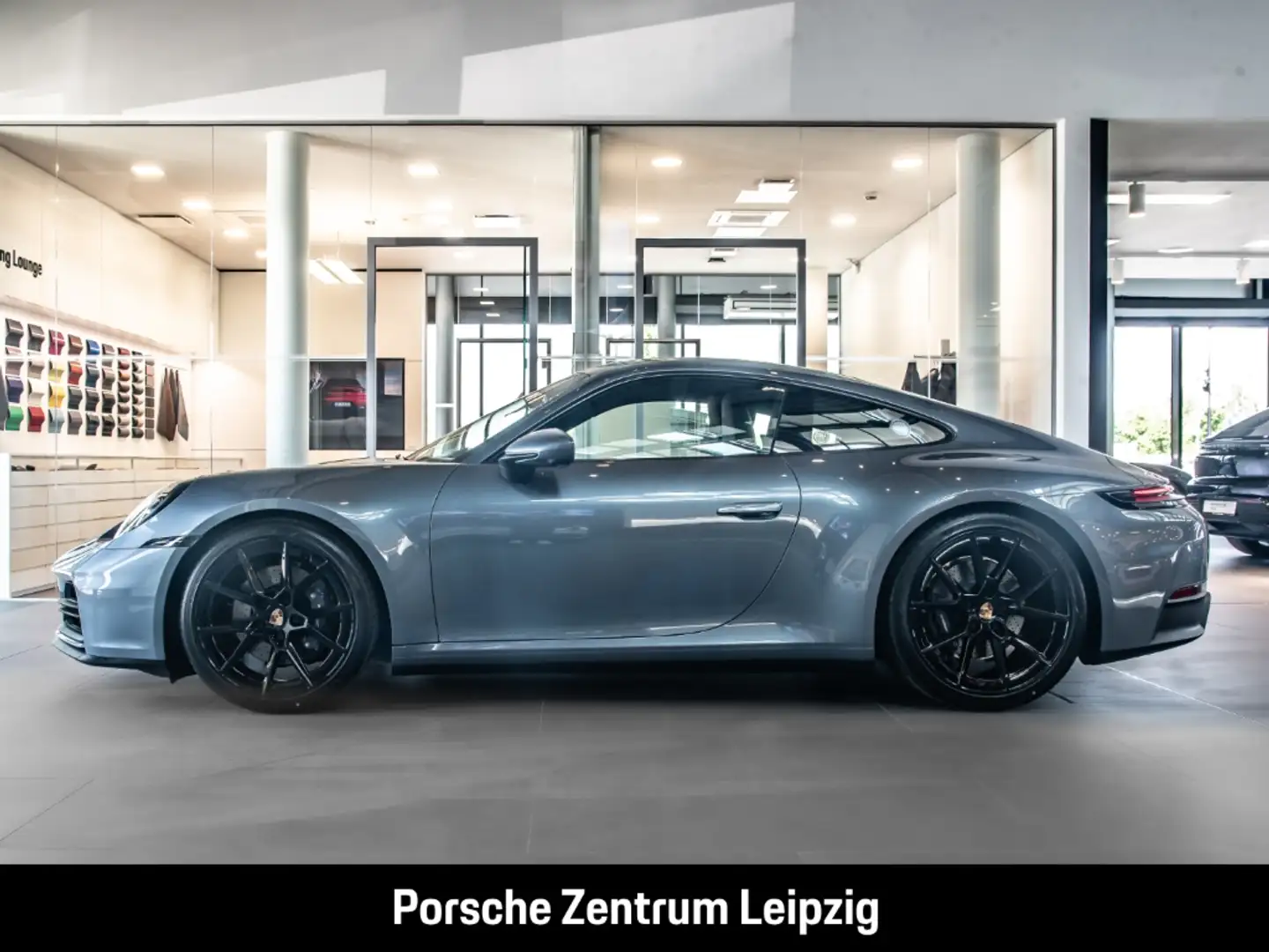 Porsche 992 911 Carrera T HD-Matrix Bose Spur Panorama Gris - 2
