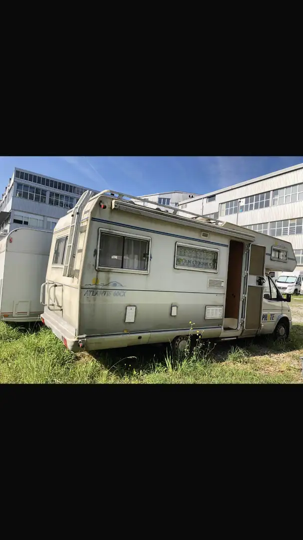 Ford Transit FT 190 Chasis Cabina - 1
