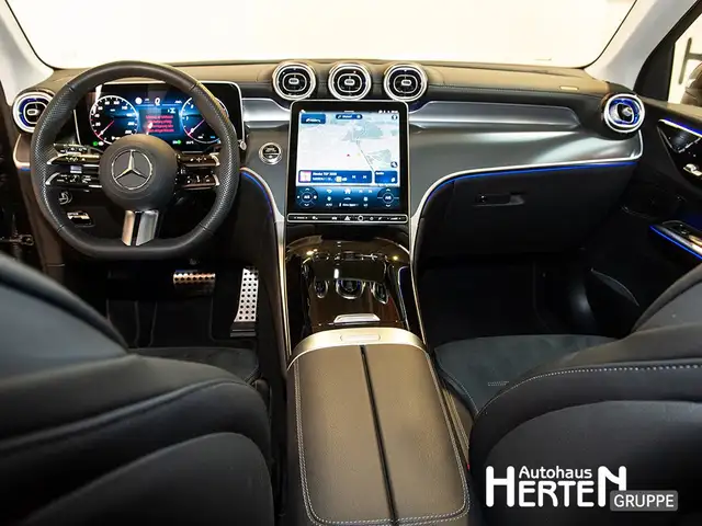 Mercedes-Benz GLC view 10