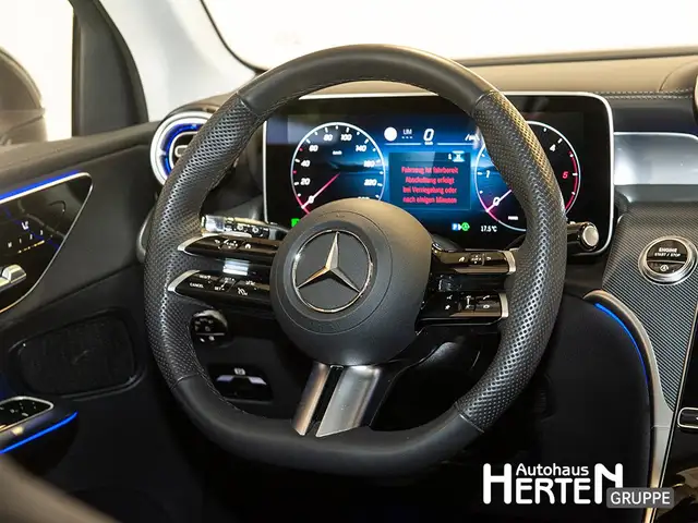 Mercedes-Benz GLC view 7